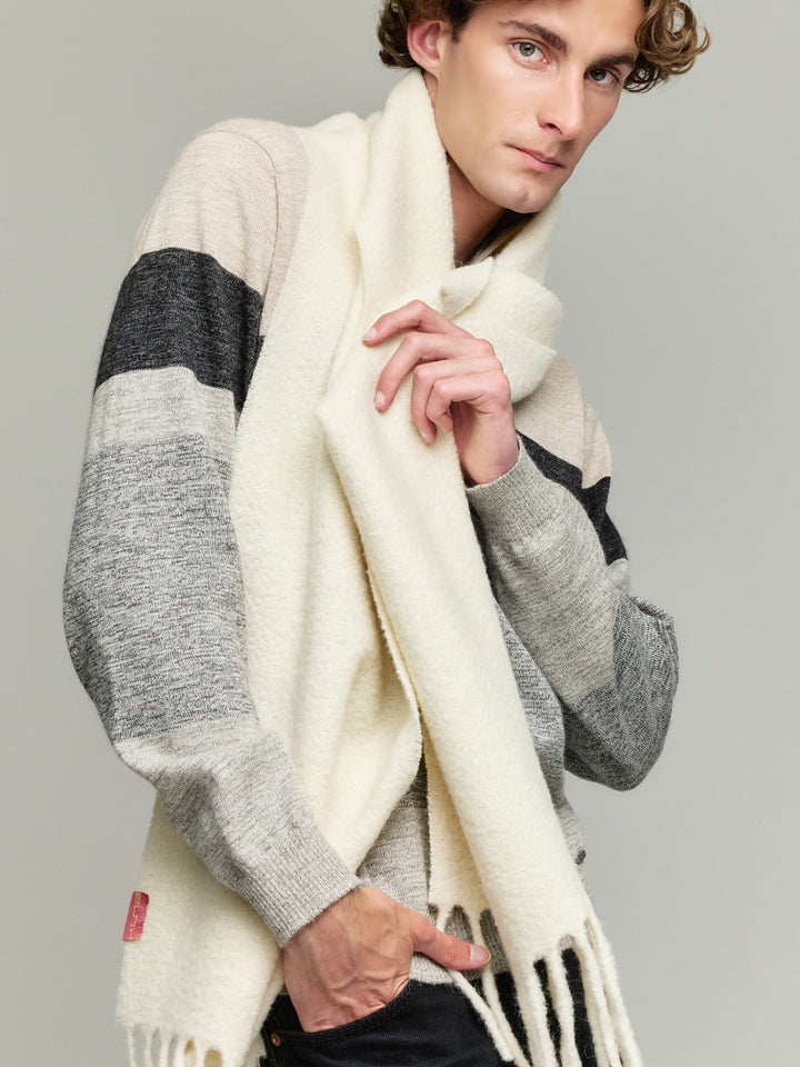 Yamileth Scarf Made of Baby Alpaca &amp; Ecru Wool