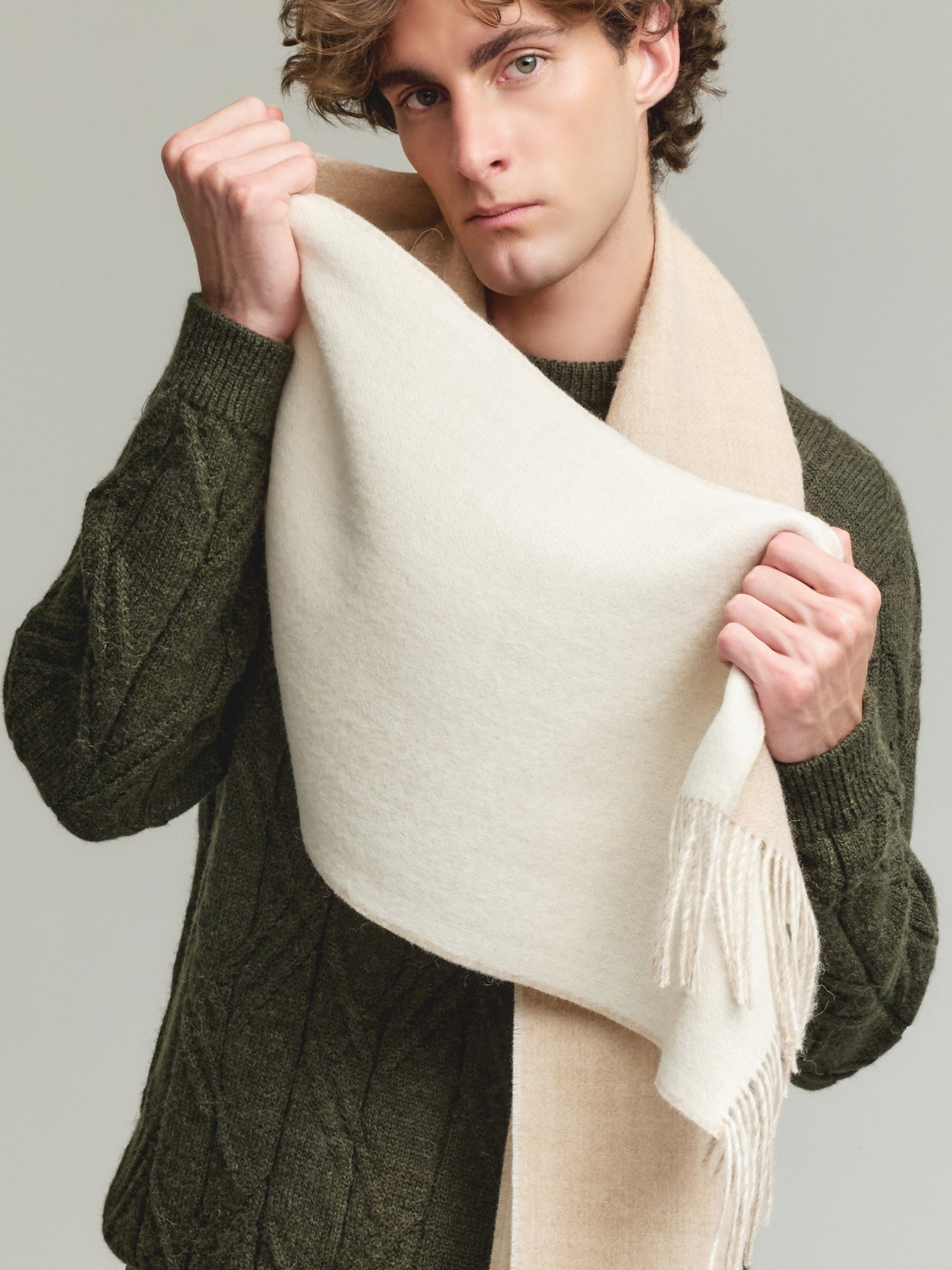 Chalina Yamila De Baby Alpaca Color Beige