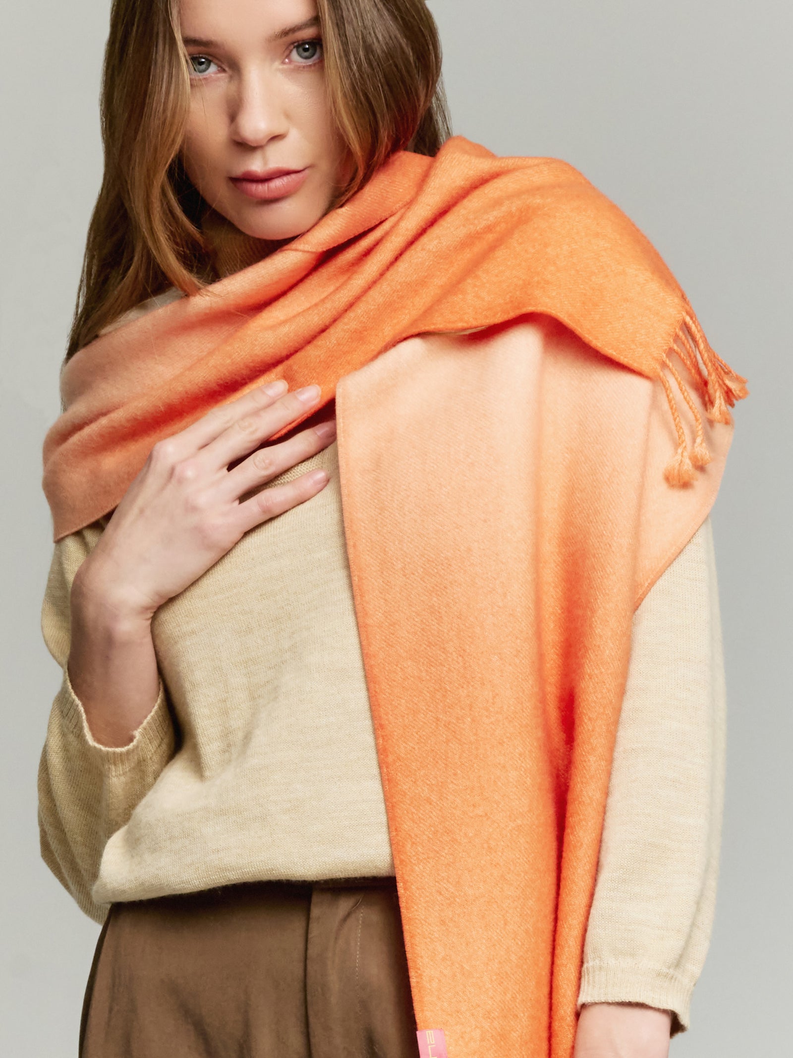 Chalina Yemi De Baby Alpaca Color Naranja