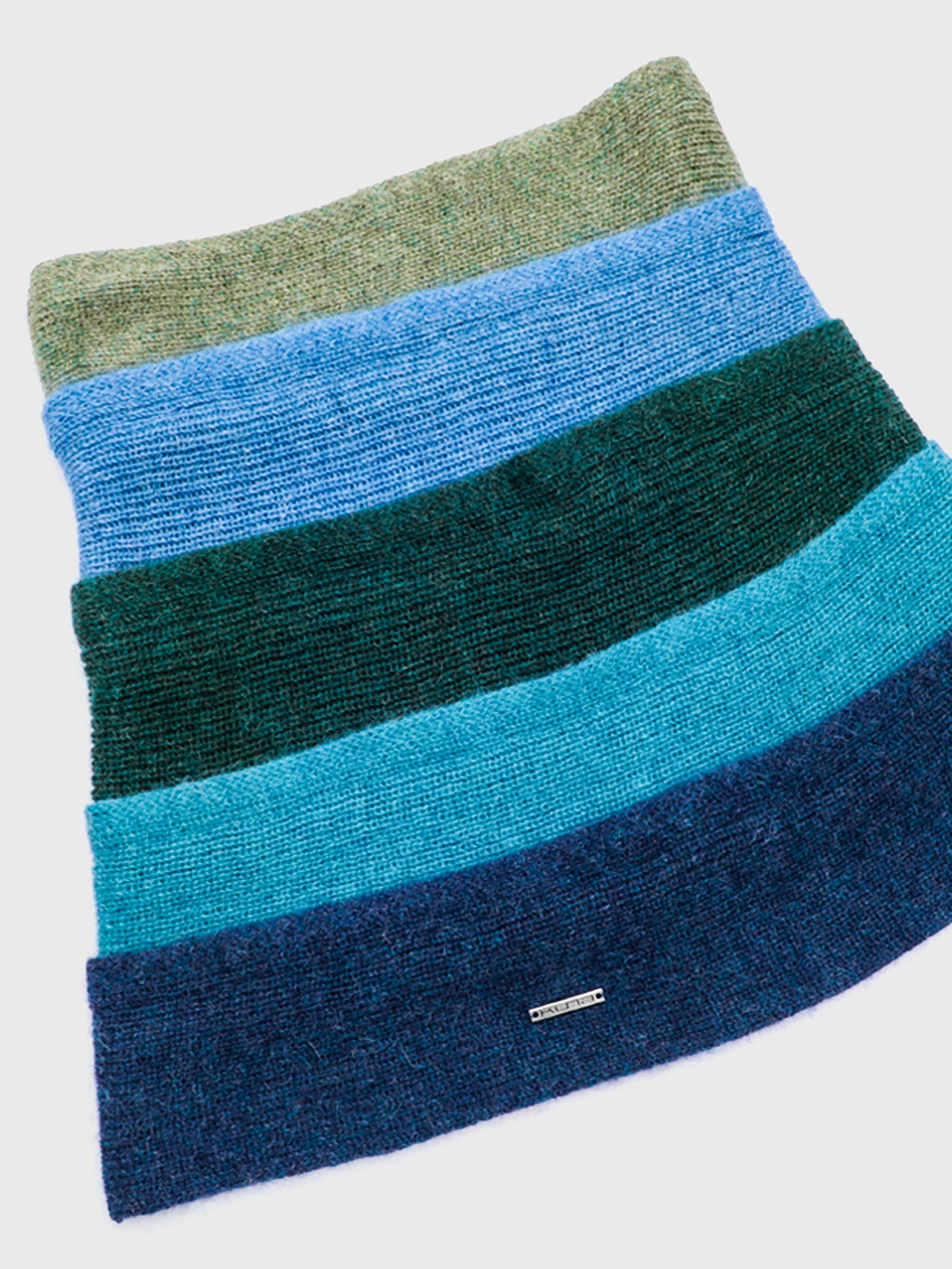 Chalina Tzar De Baby Alpaca Color Azul