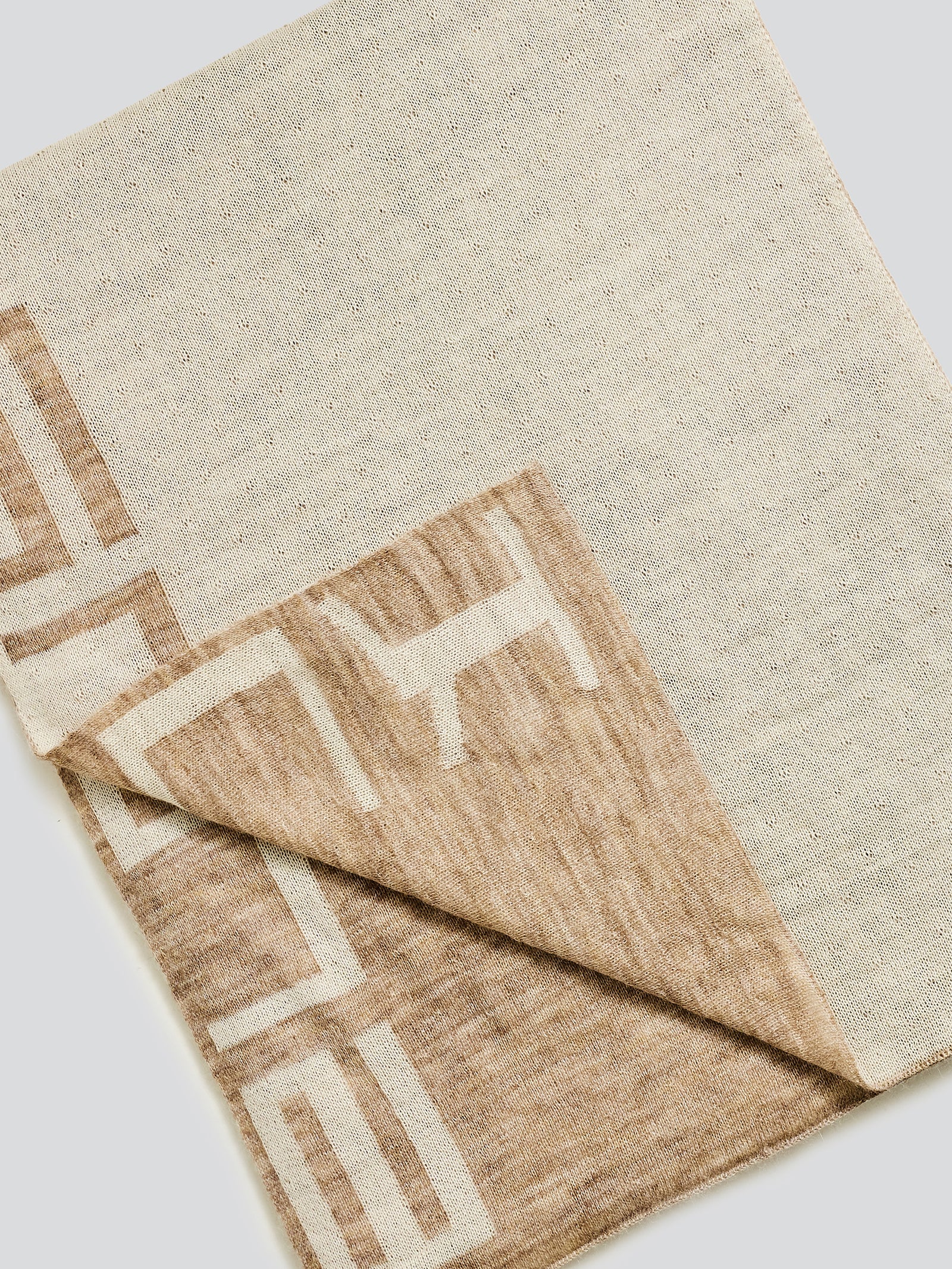 Yunga Scarf Made of Baby Alpaca in Beige
