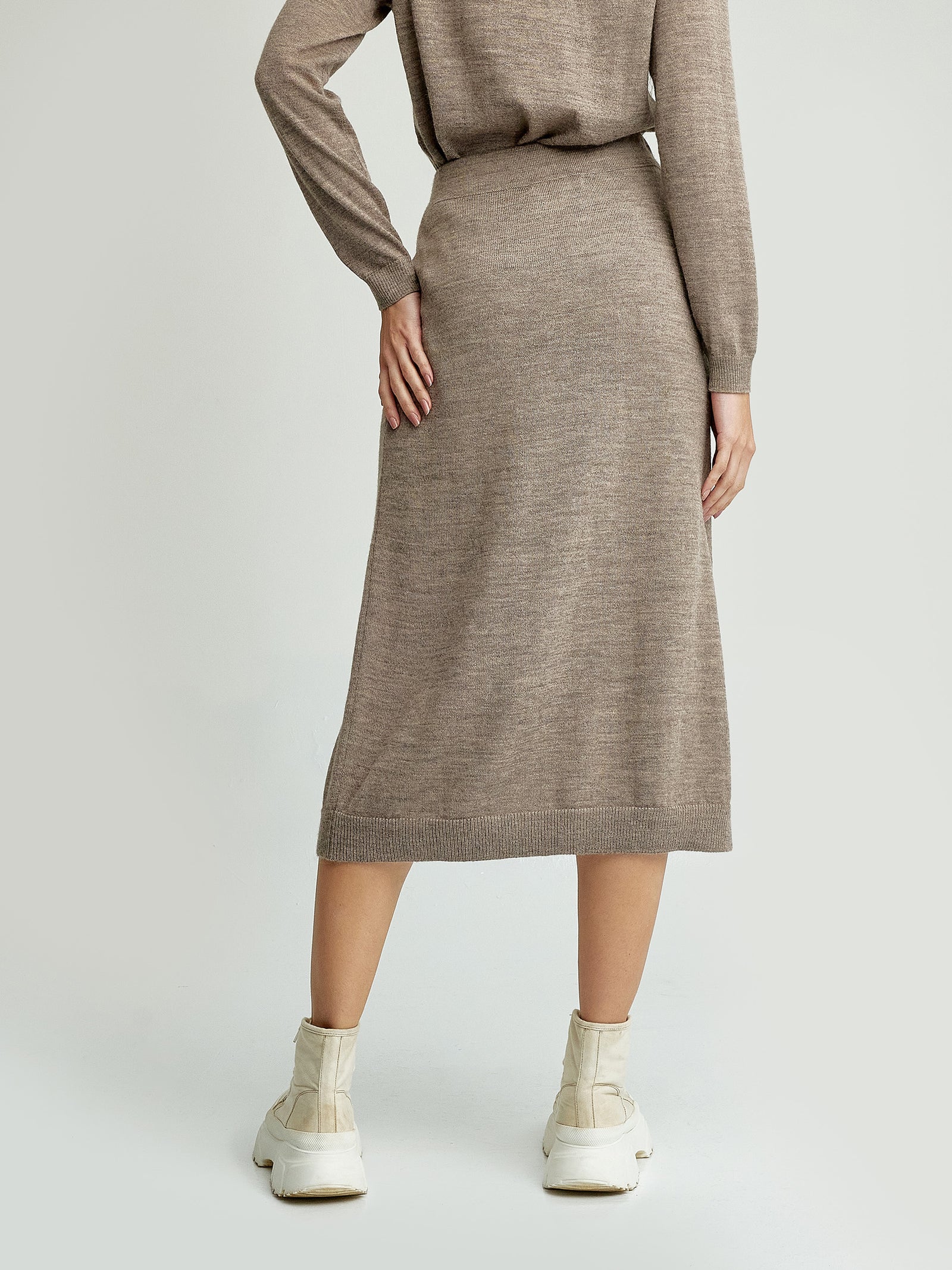 Falda Yngrid De Baby Alpaca Color Beige