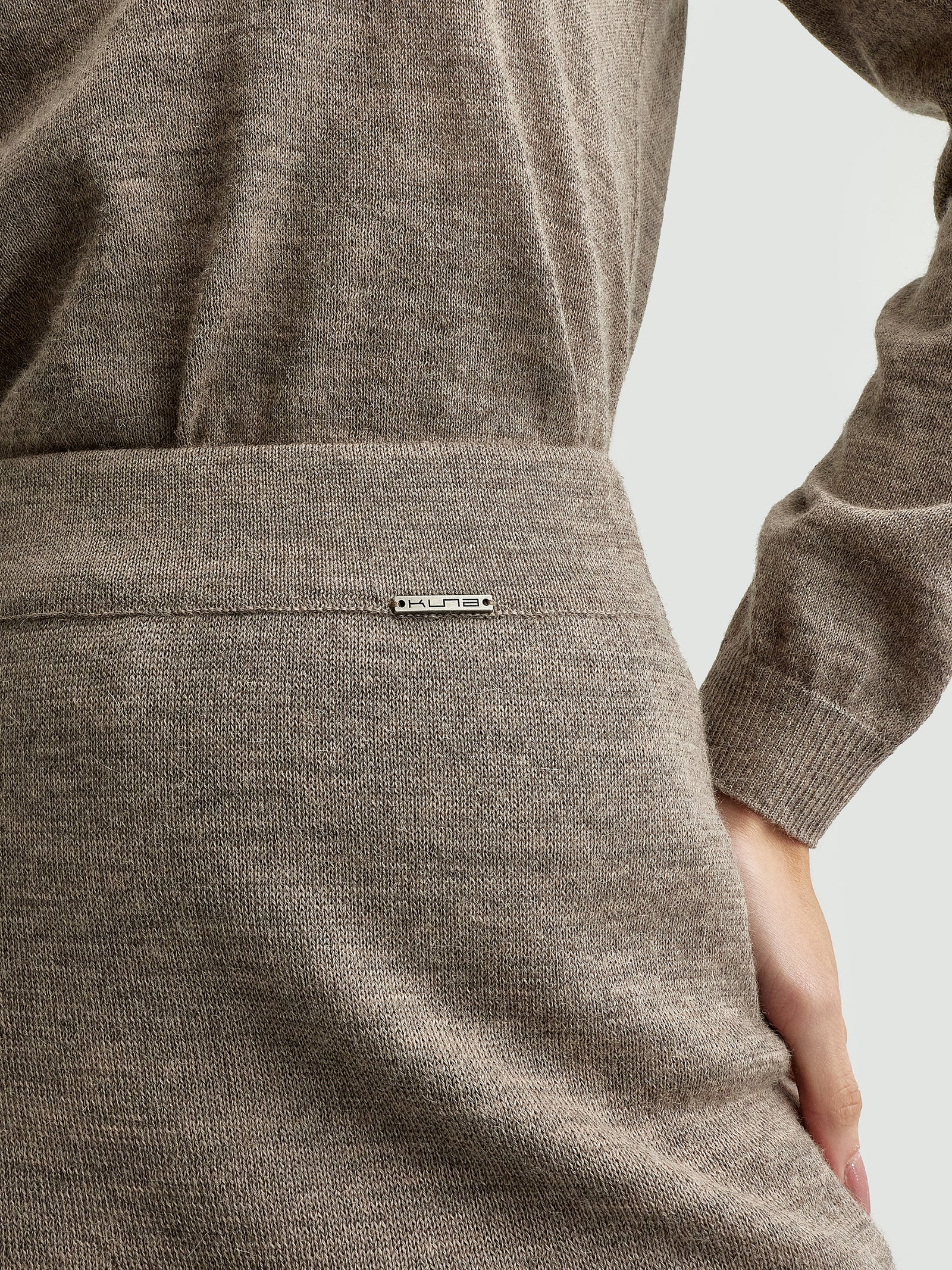 Falda Yngrid De Baby Alpaca Color Beige