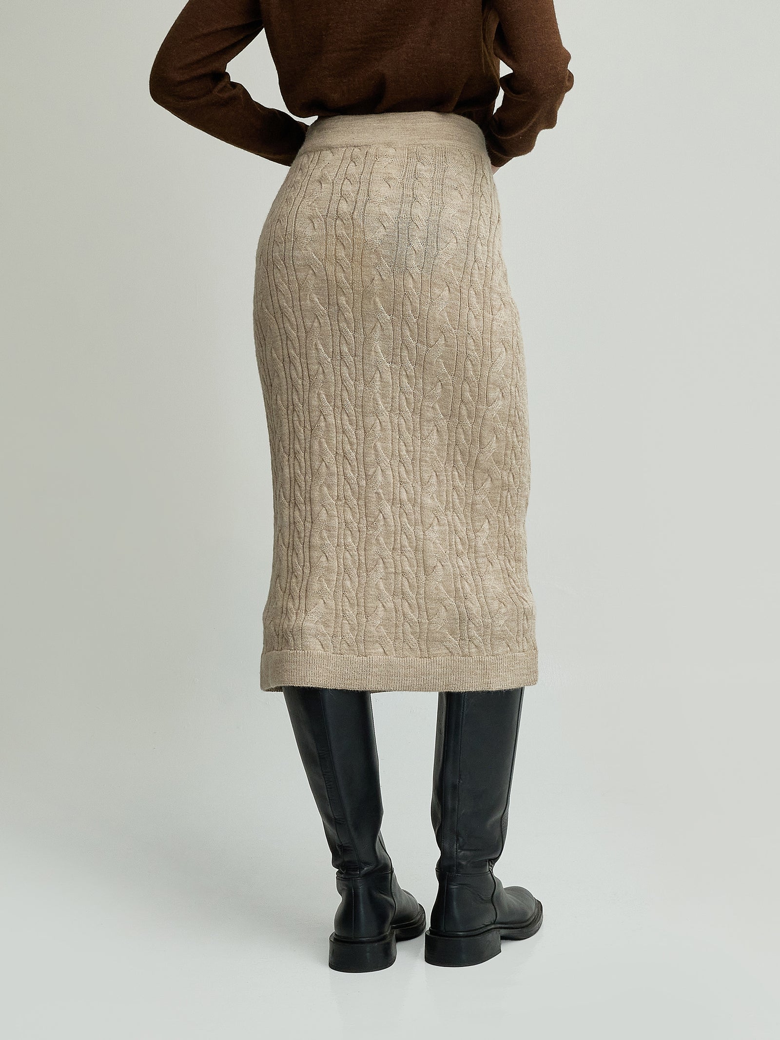 Yanina Skirt Made of Baby Alpaca in Beige