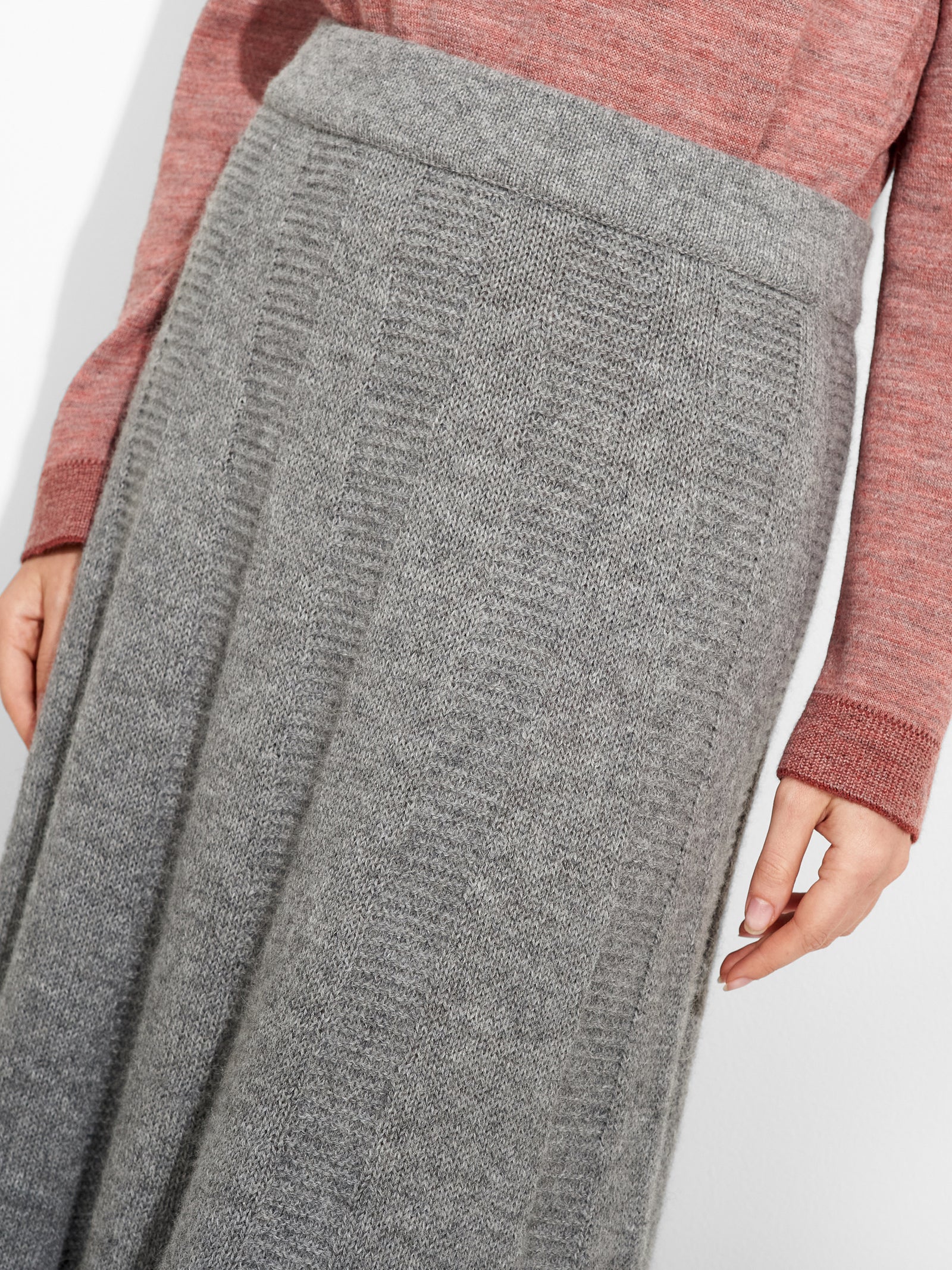 Falda Zibilla De Baby Alpaca Color Gris