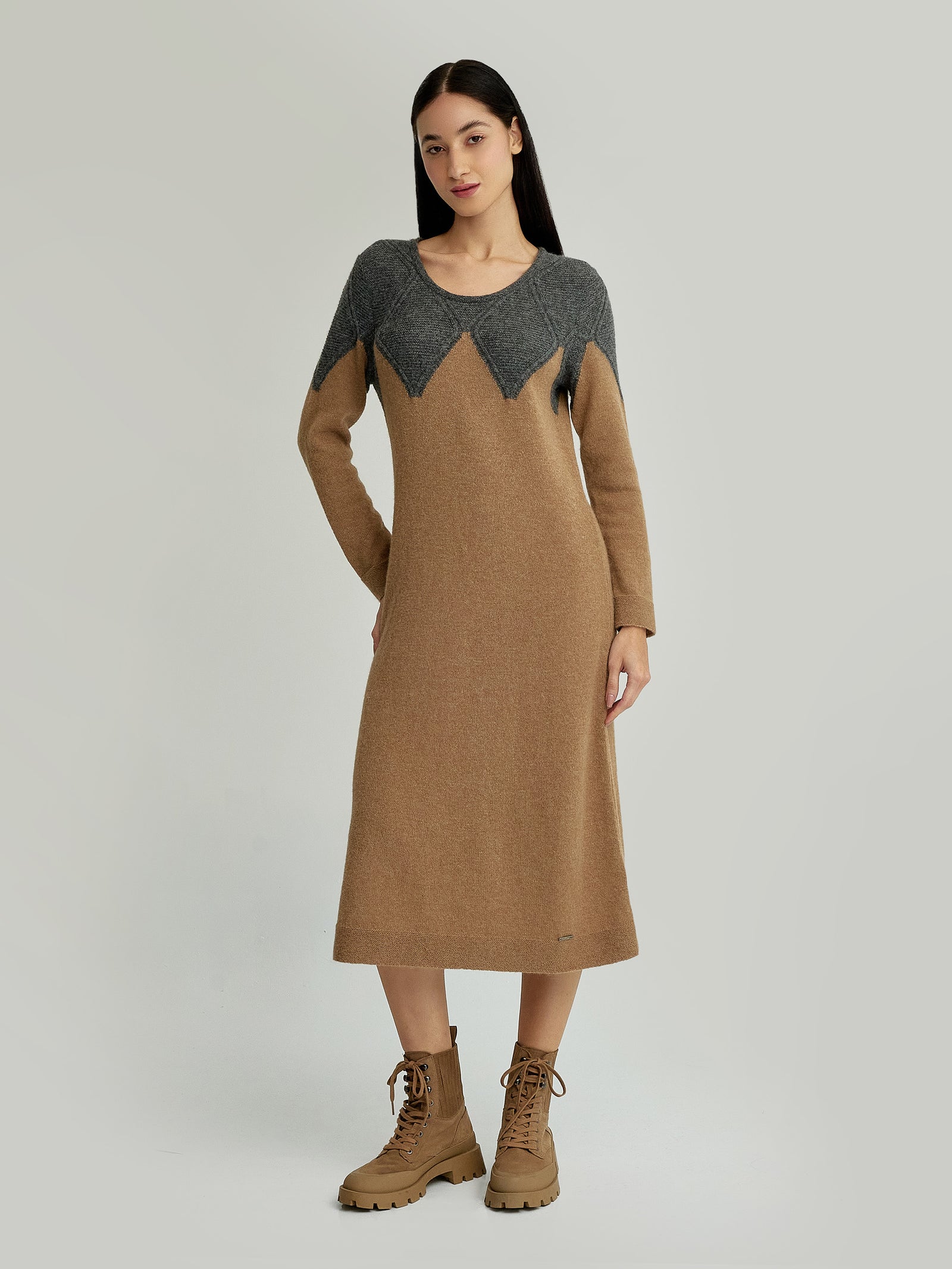 Vestido Yelissa De Baby Alpaca Color Camel