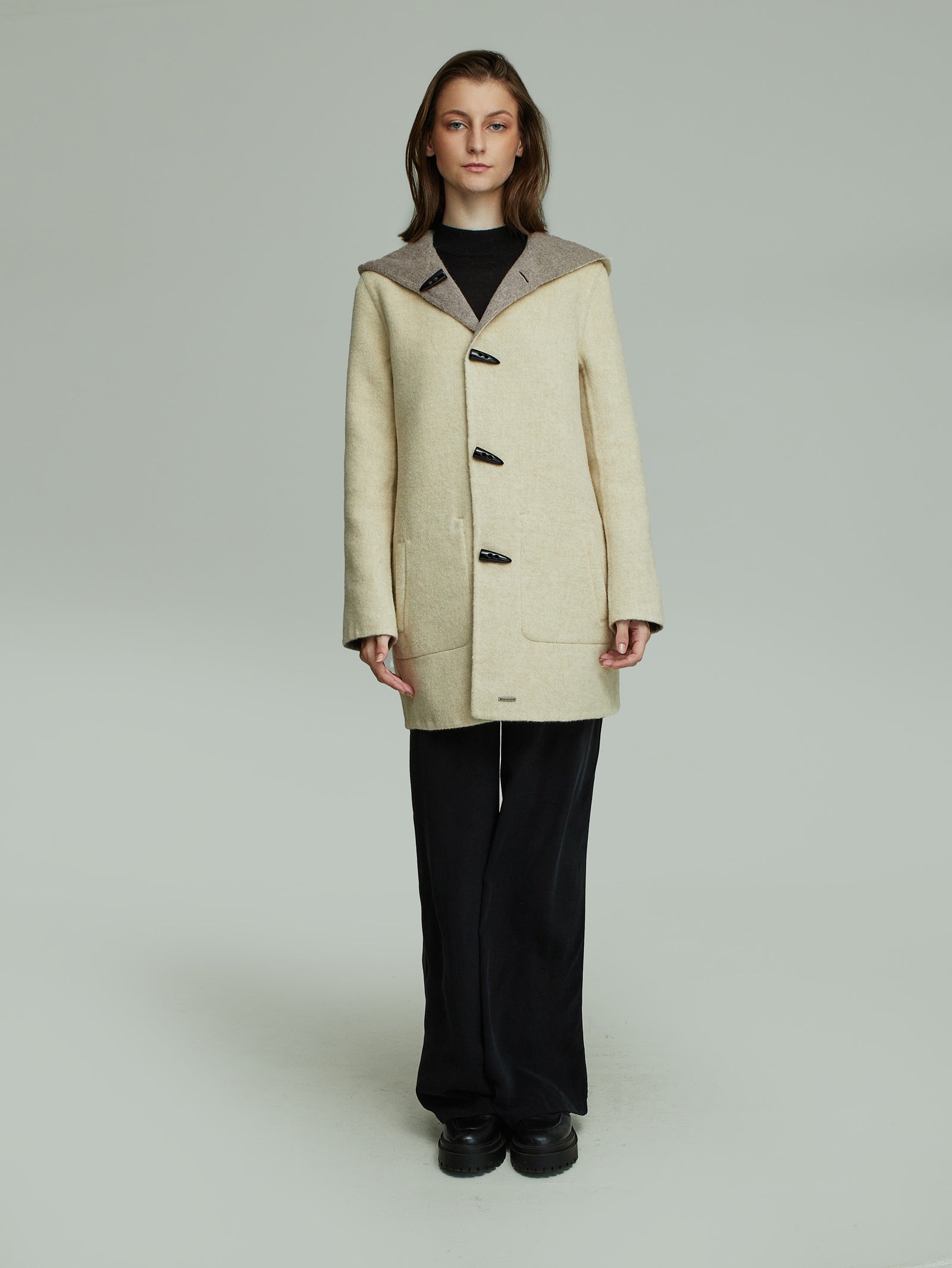 Abrigo Alaia De Baby Alpaca Color Beige