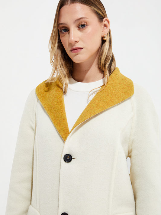 Abrigo Yuriel De Baby Alpaca Color Amarillo