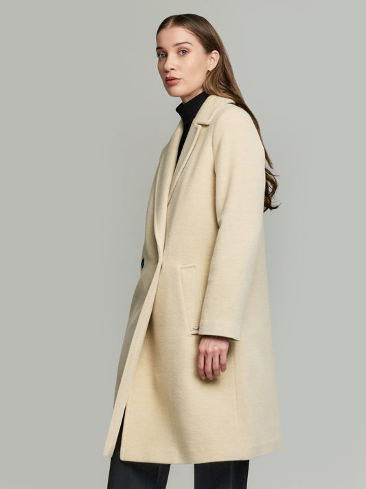 Yesenia Coat Made of Baby Alpaca &amp; Wool in Beige