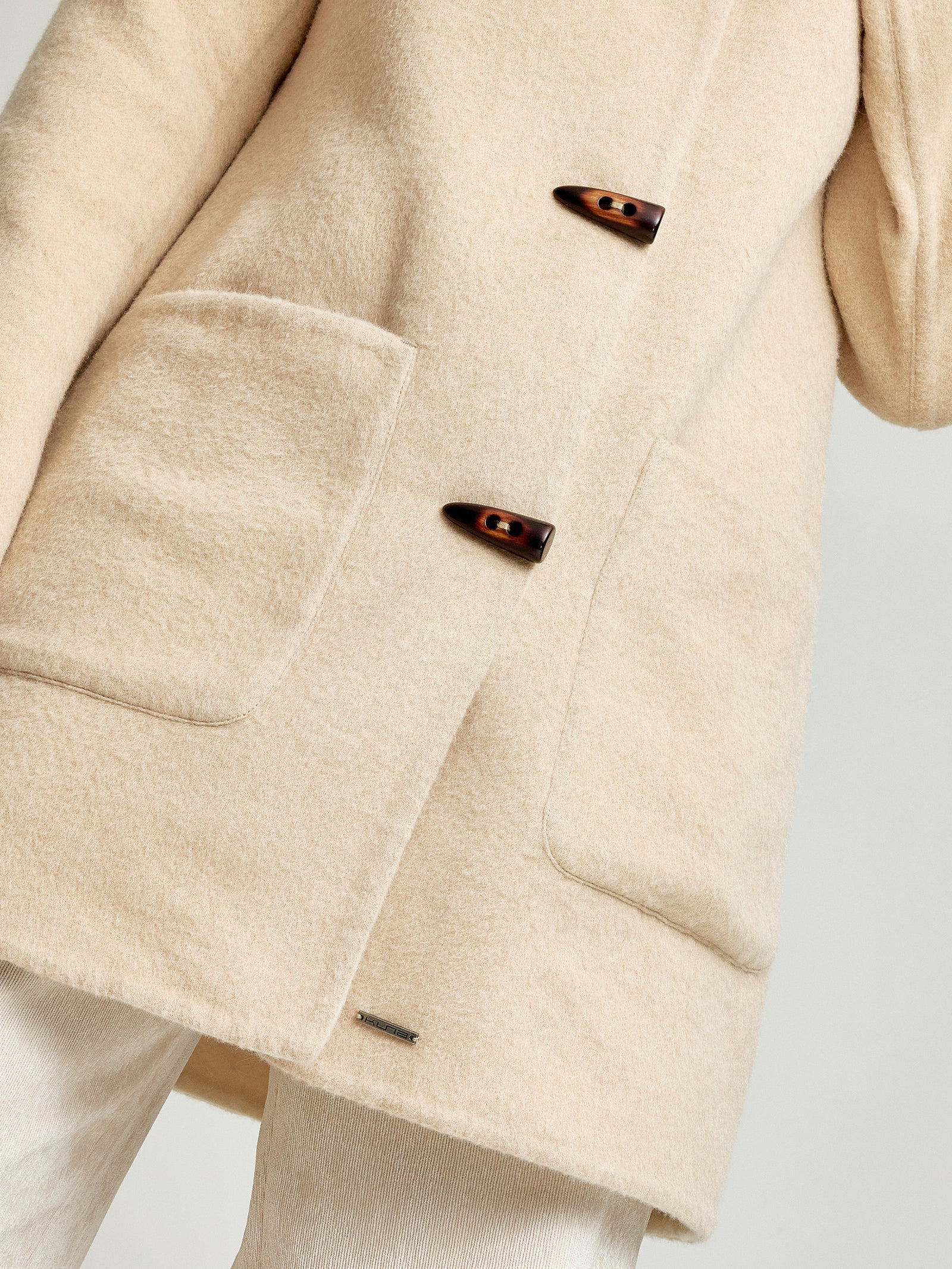 Abrigo Anastasia De Baby Alpaca & Lana Color Nomad