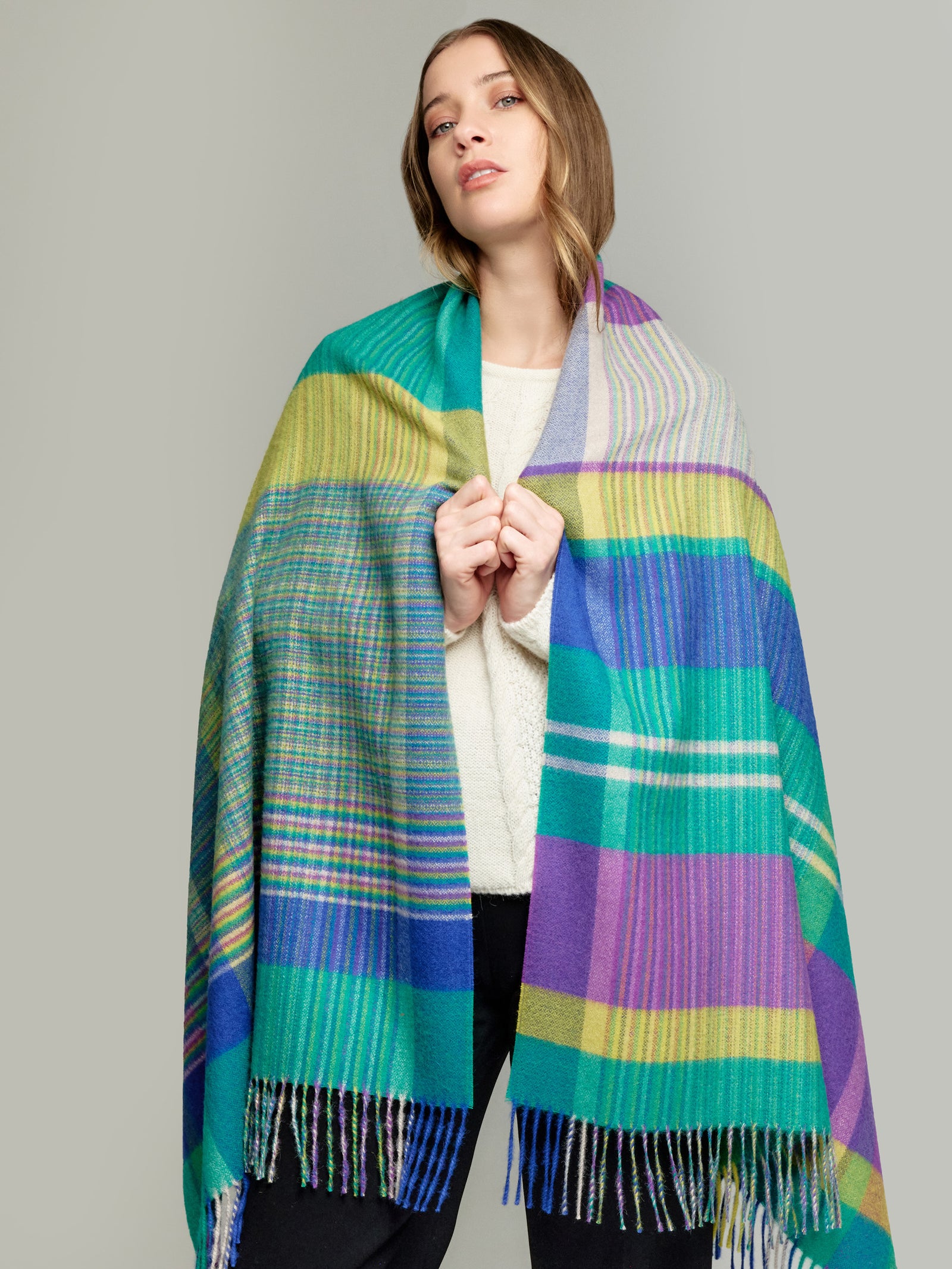 Estola Yolima De Baby Alpaca Color Multicolor