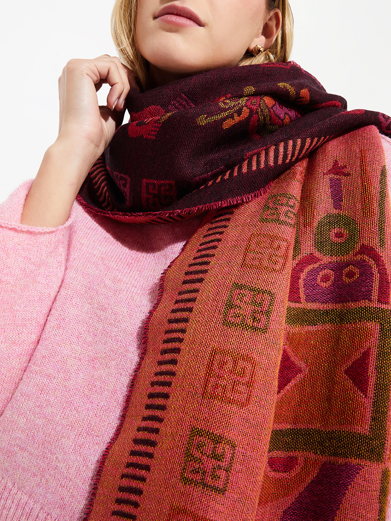 Nazca Stole - 9 Multicolor Baby Alpaca