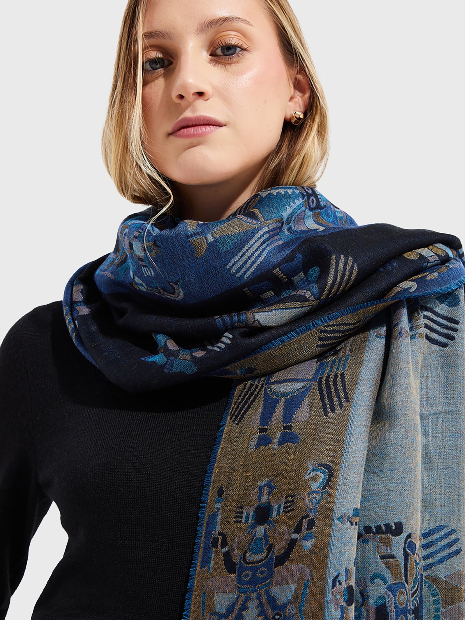 Nazca Stole - 28 Royal Alpaca Black