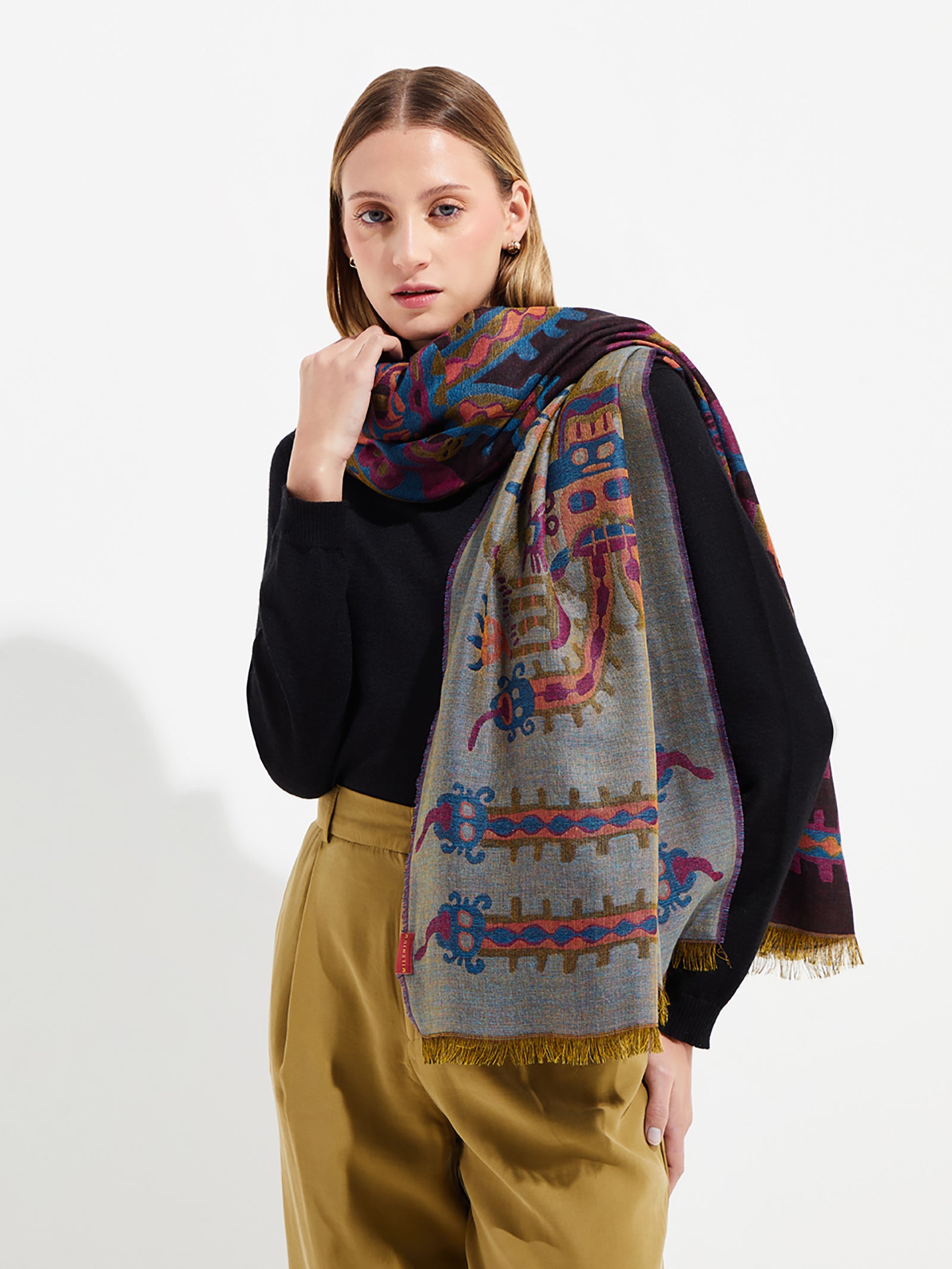 Nazca Stole - 34 Royal Alpaca in Black