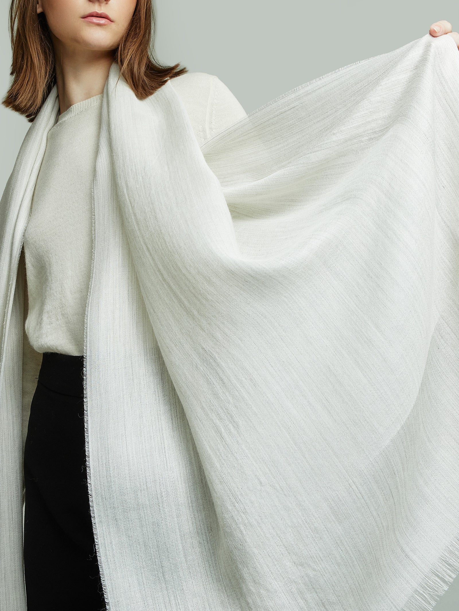 Estola Vaes De Baby Alpaca Color Gris