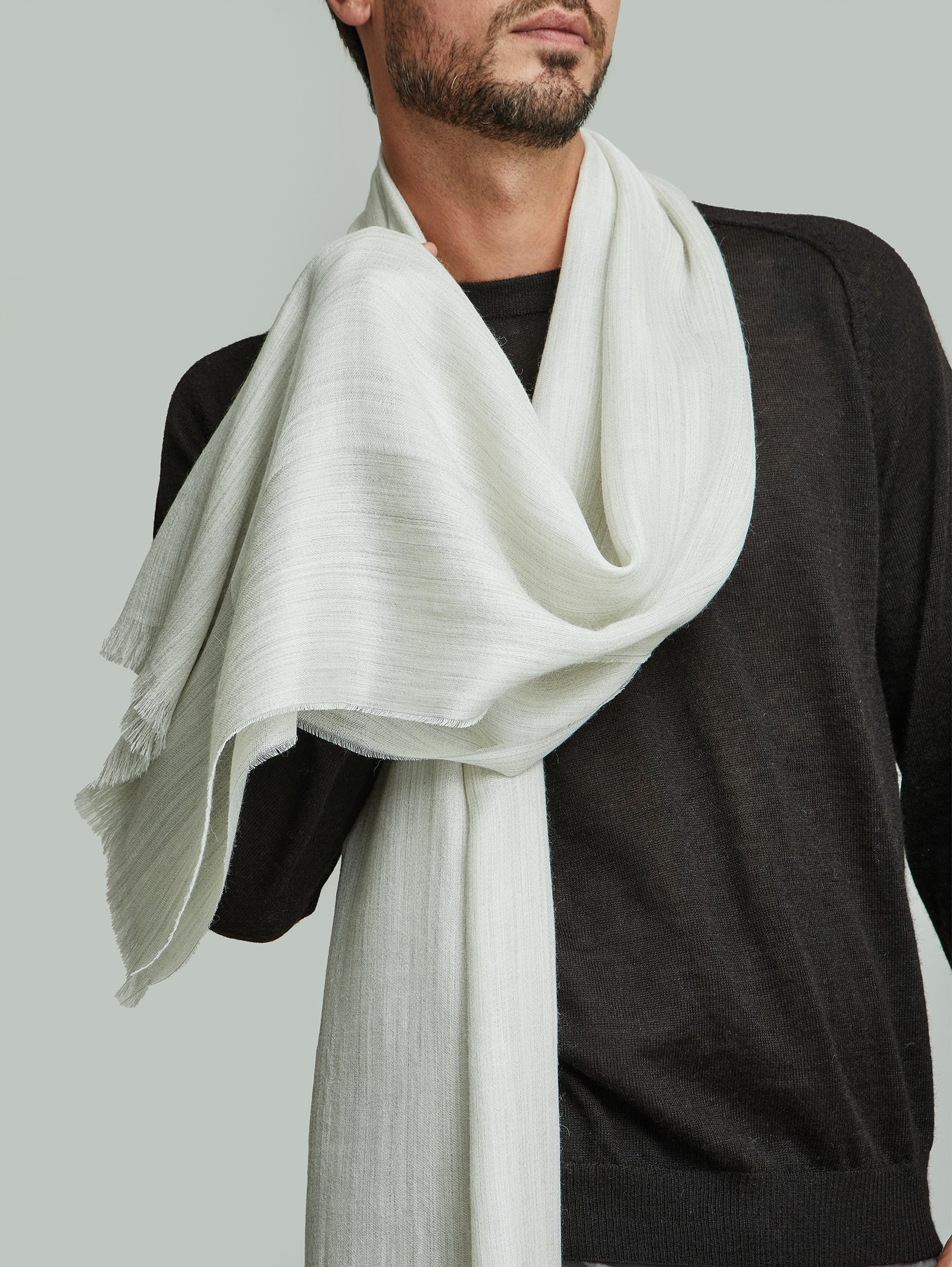Estola Vaes De Baby Alpaca Color Gris
