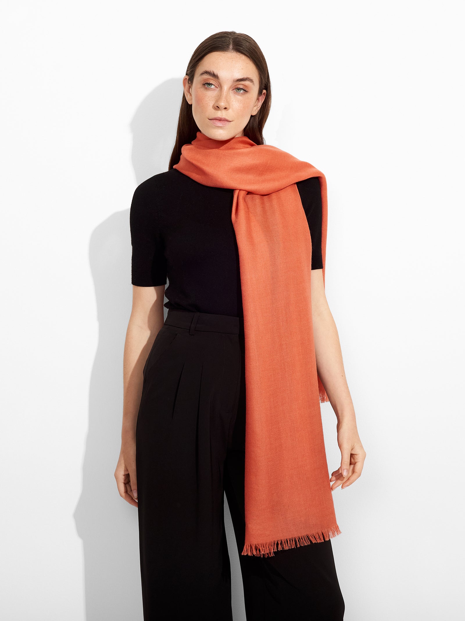 Estola Teaberry De Baby Alpaca Color Naranja