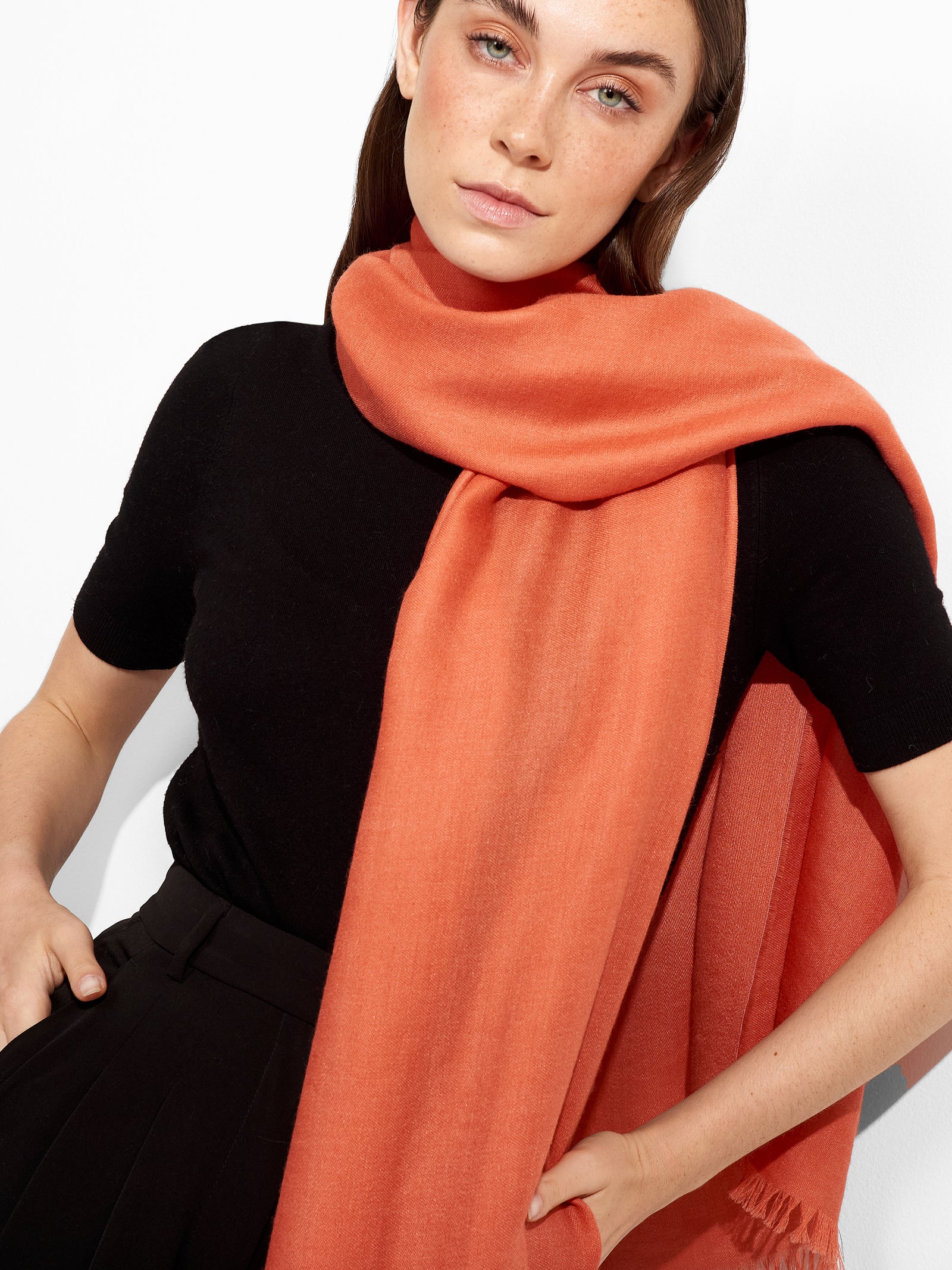 Estola Teaberry De Baby Alpaca Color Naranja