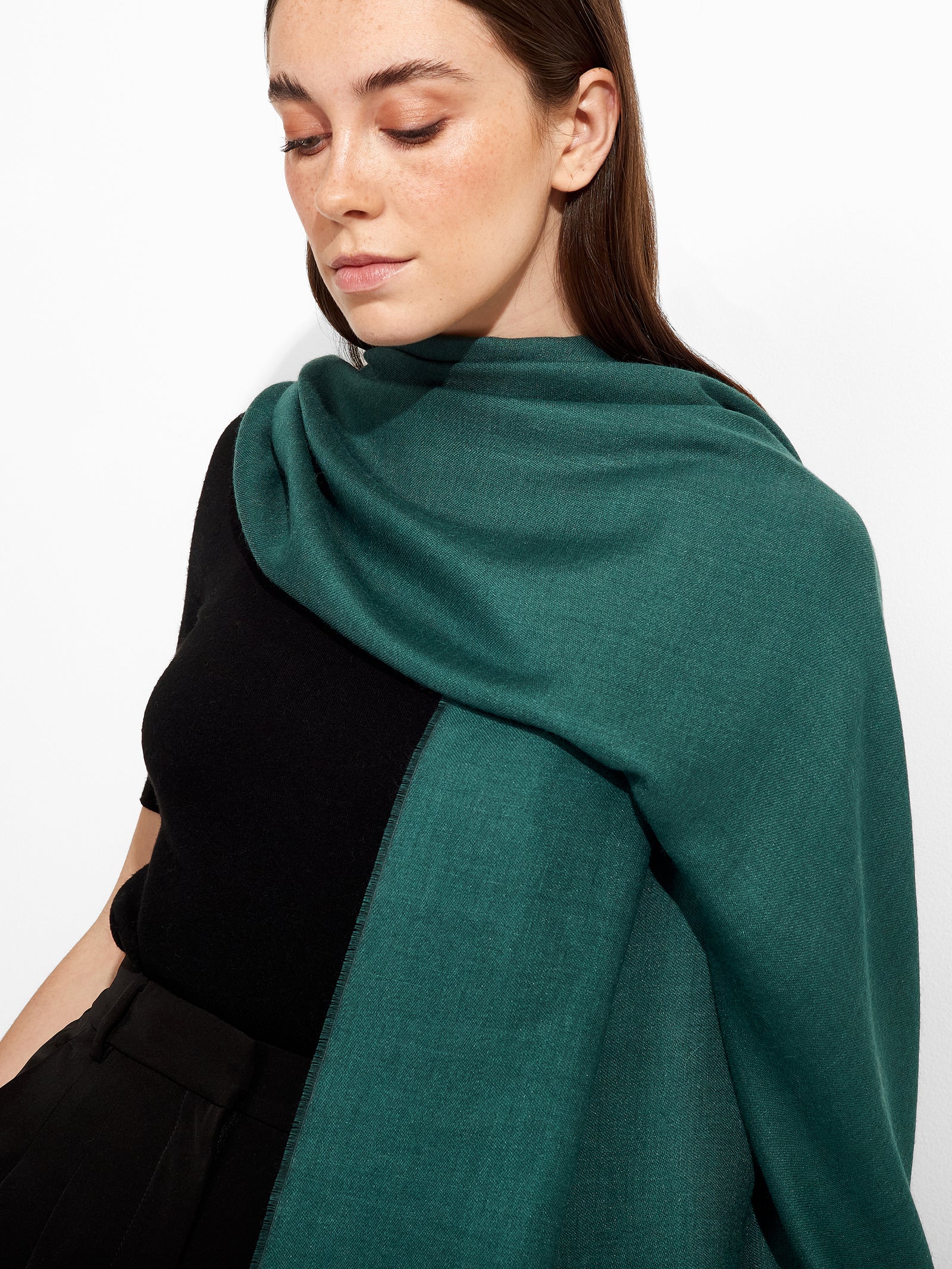 Estola Teaberry De Baby Alpaca Color Verde