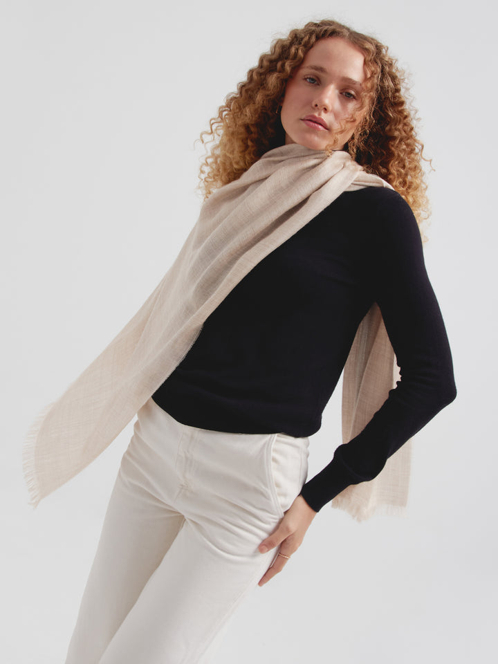 Estola Teaberry Eco De Baby Alpaca Color Gris