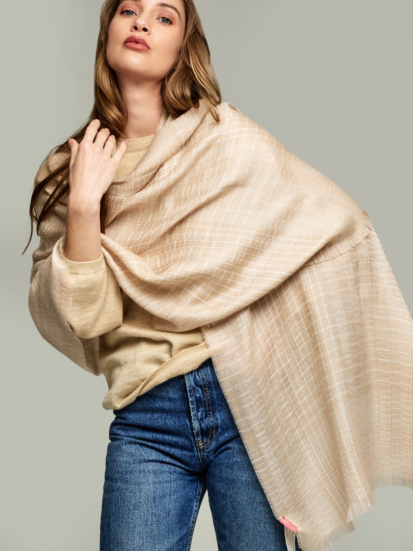 Vermondi Eco Stole Made of Baby Alpaca in Beige