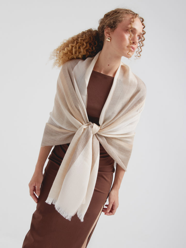 Estola Wicht De Baby Alpaca Color Beige