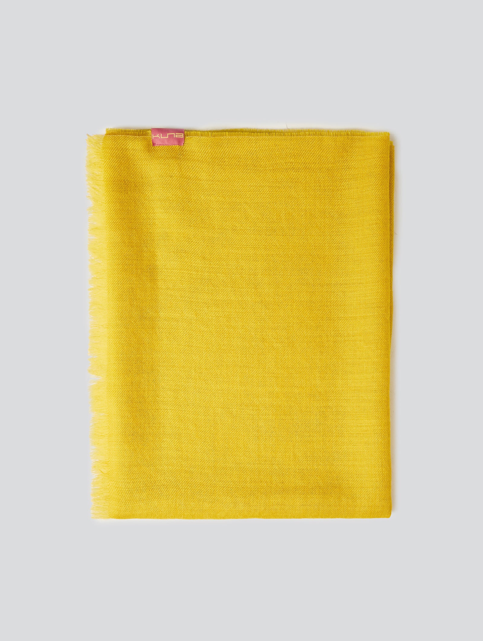 Estola Amareto De Baby Alpaca Color Amarillo