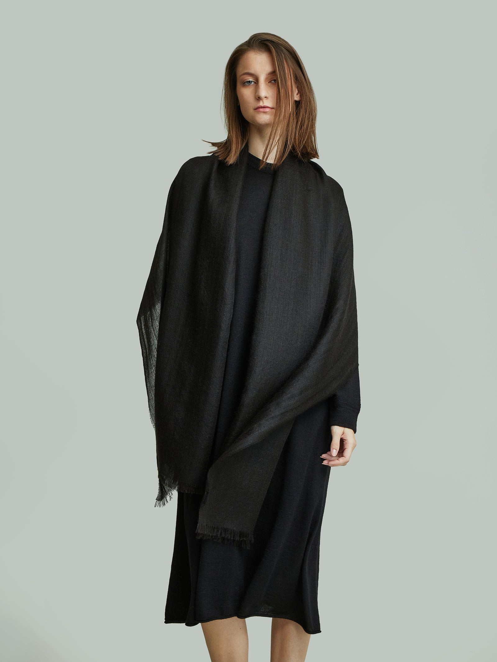 Estola Breeze De Baby Alpaca Color Negro