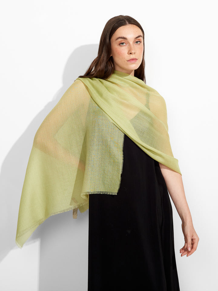 Estola Alondra De Baby Alpaca Color Verde Claro