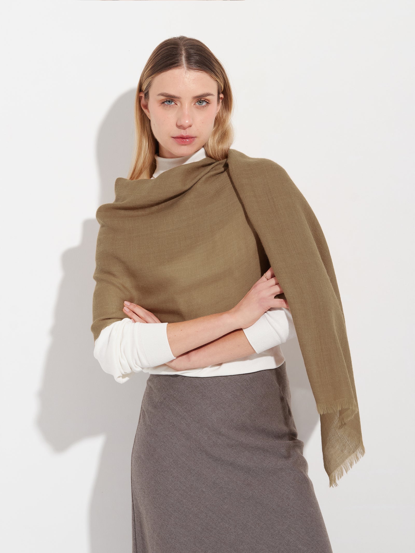 Estola Alondra De Baby Alpaca Color Camel