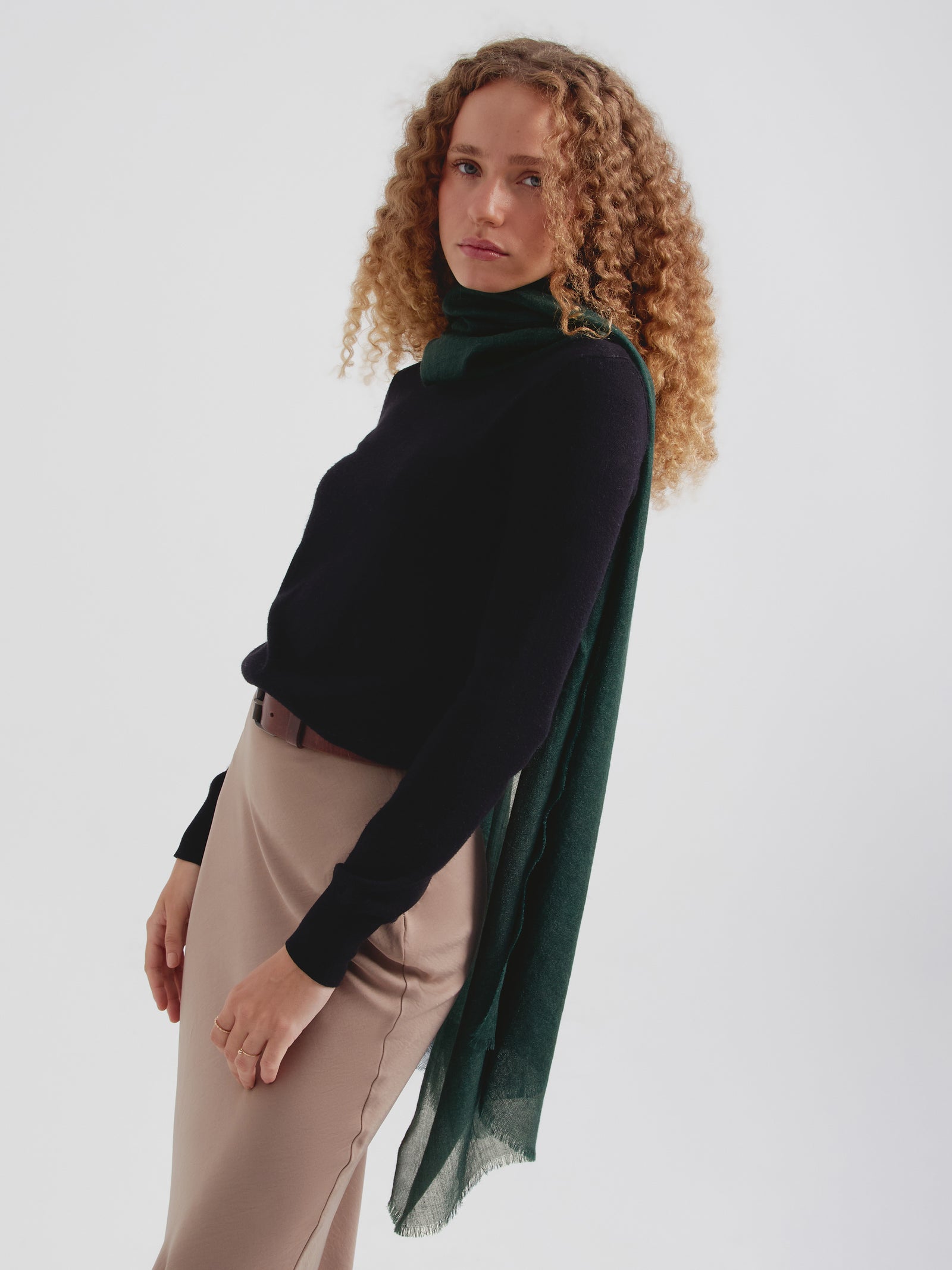 Estola Alondra De Baby Alpaca Color Verde