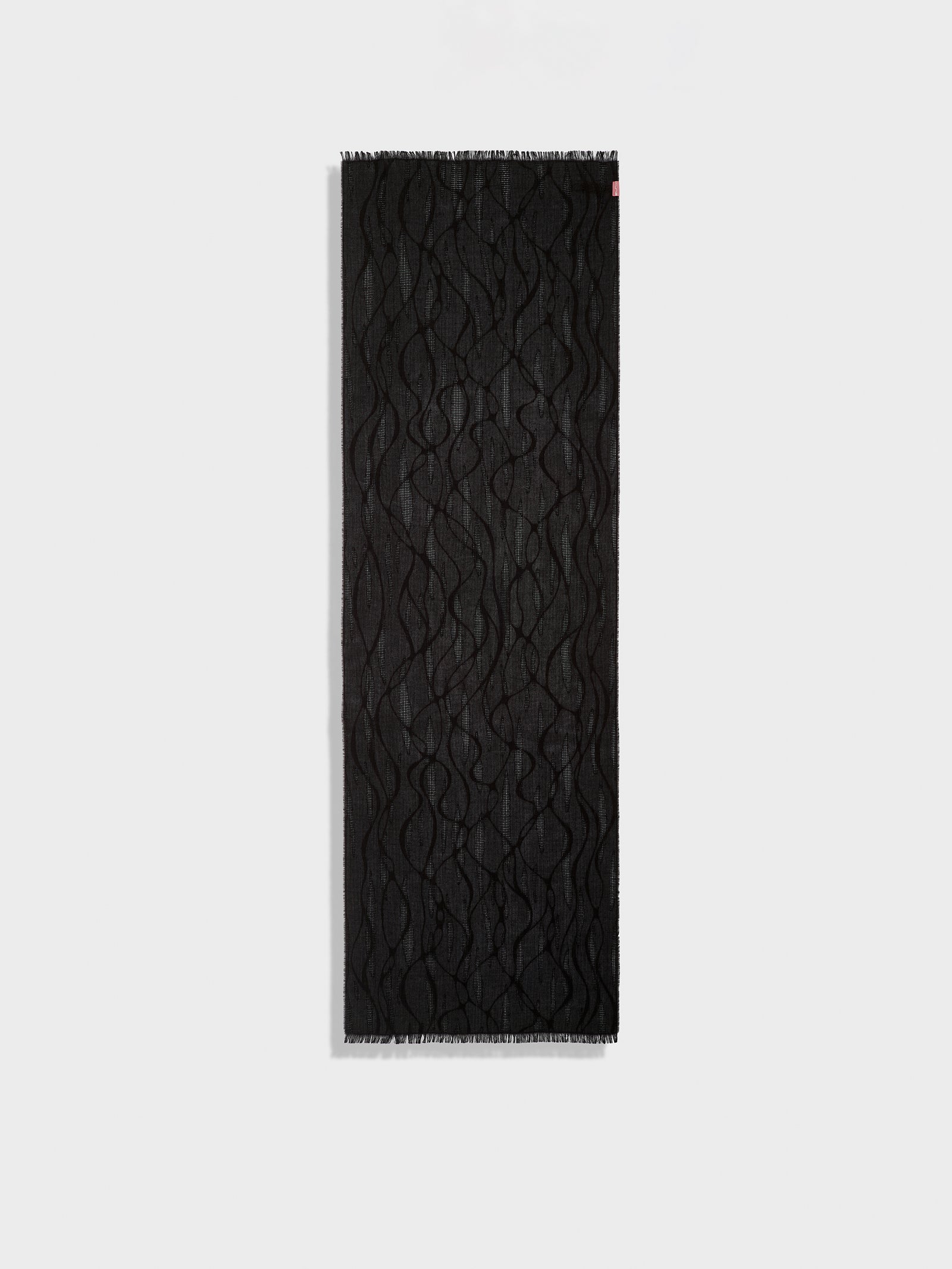 Estola Zuniga De Baby Alpaca Color Negro