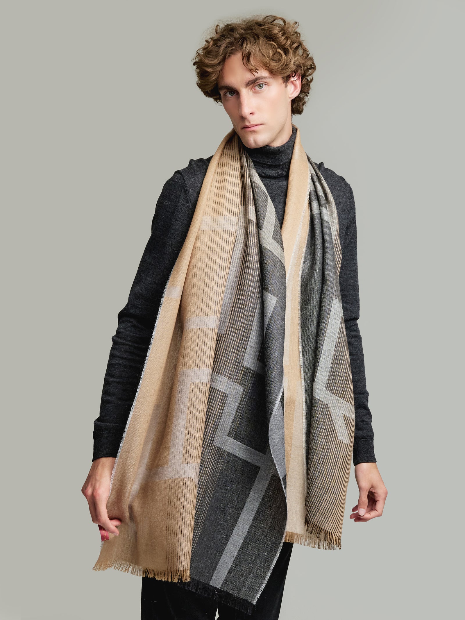 Yrati Baby Alpaca Stole Grey