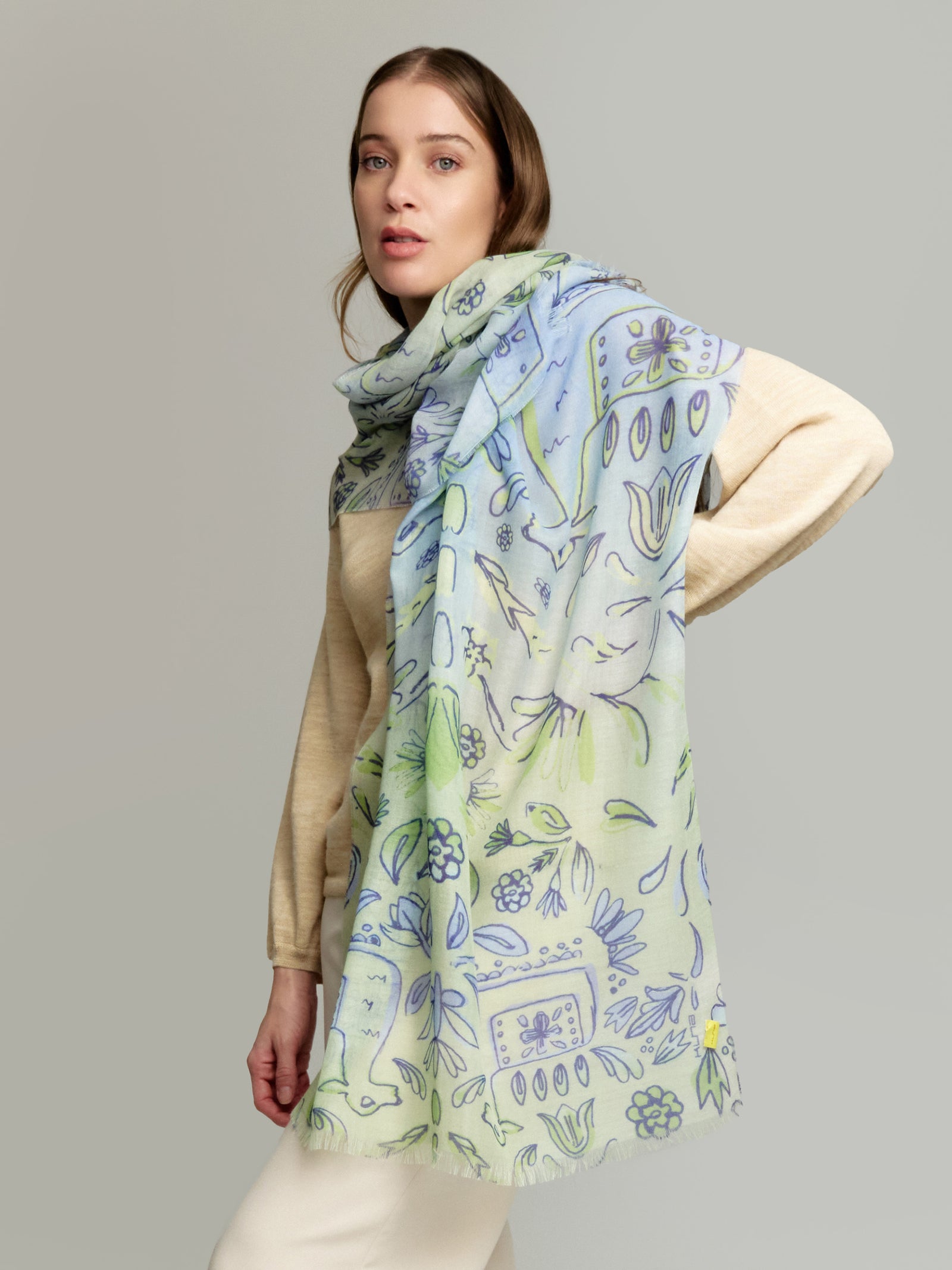 Yovela Stole Made of Baby Alpaca in Multicolor