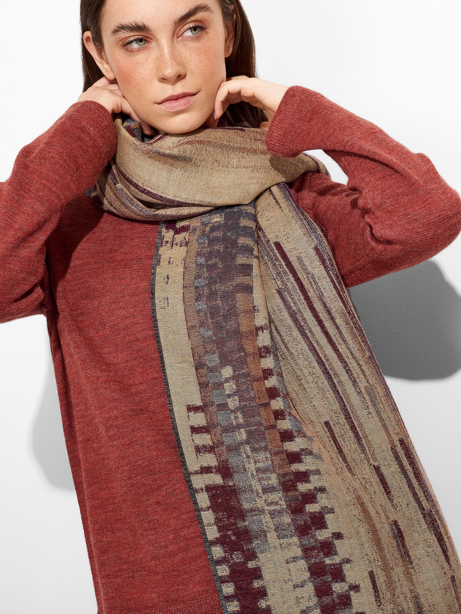 Estola Zulett De Baby Alpaca Color Multicolor