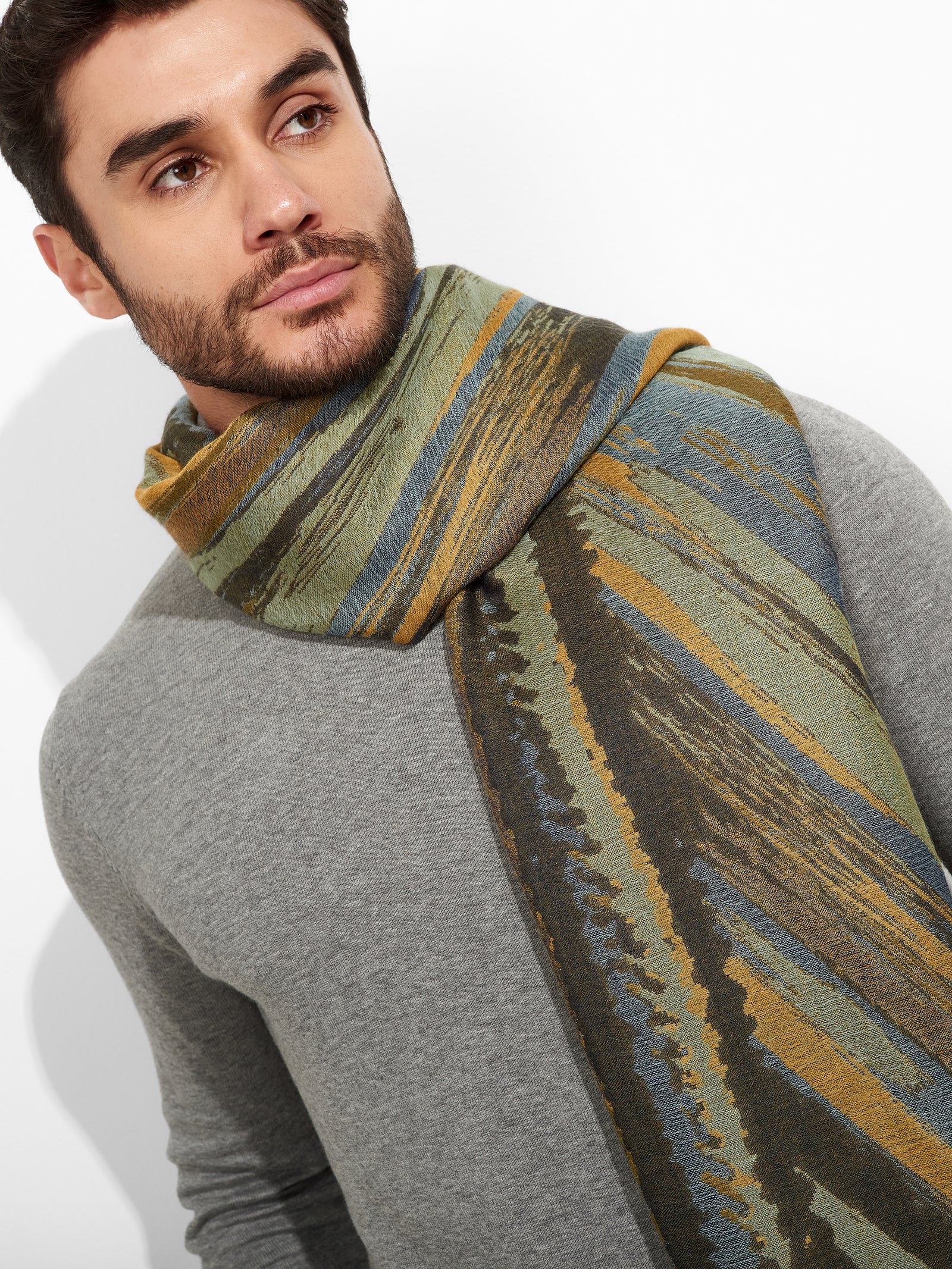 Estola Zidny De Baby Alpaca Color Amarillo