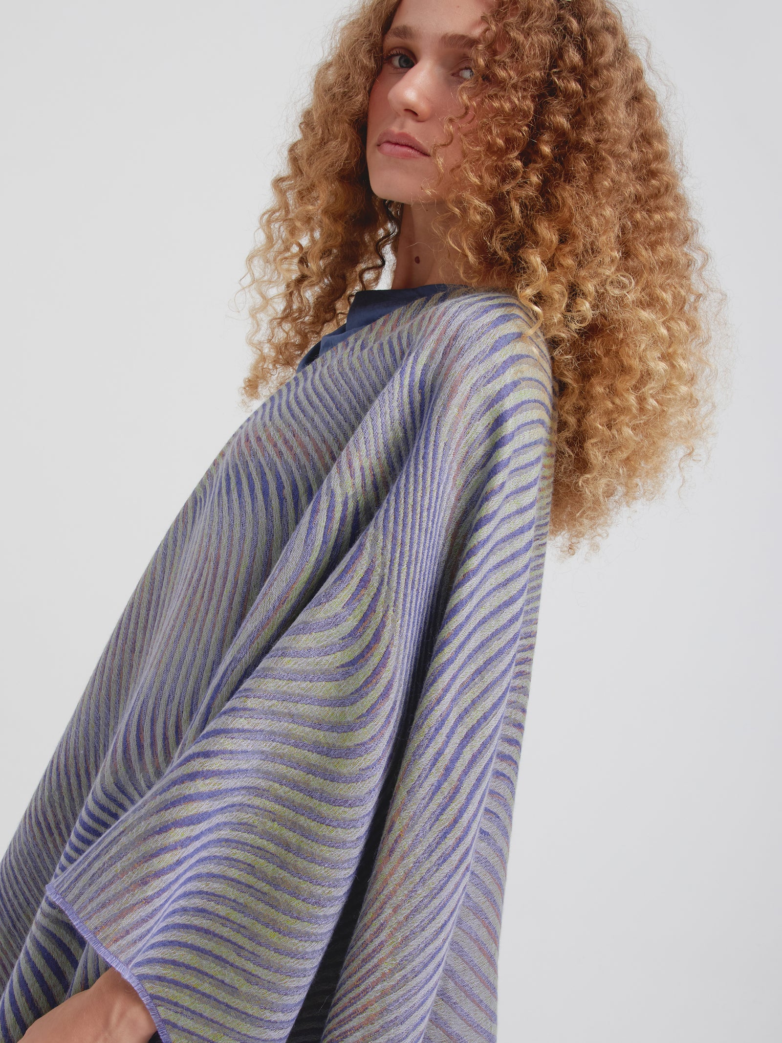 Estola Cardona De Baby Alpaca Color Multicolor