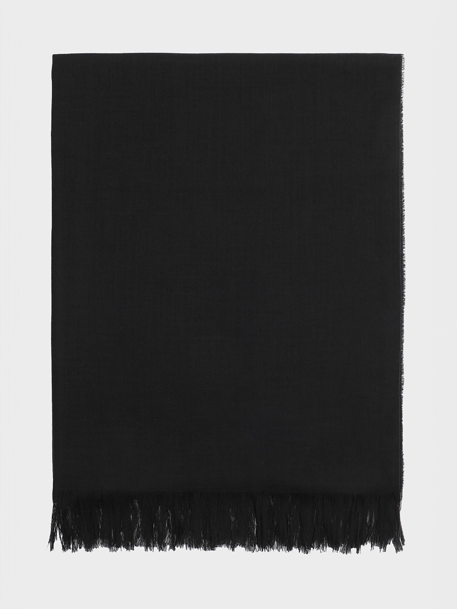 Estola Bussigny De Vicuña Color Negro