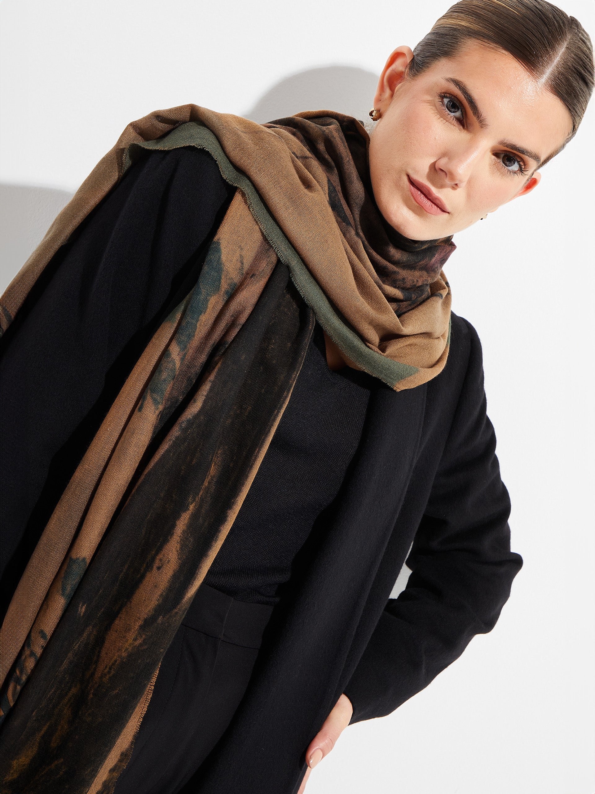 Vicuña Fiber Scarves | The Finest and Lightest Fiber | Kuna Peru