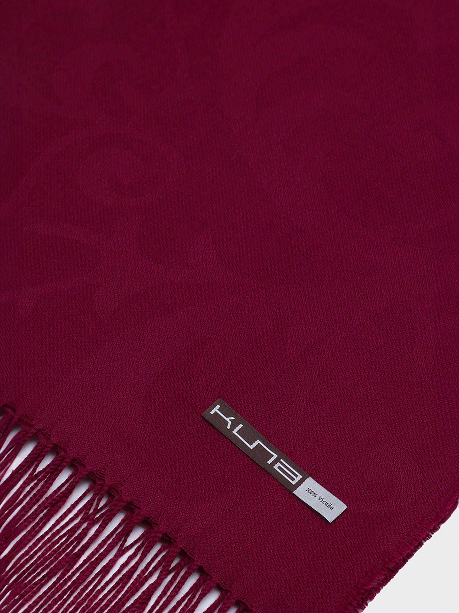Estola Brocade De Vicuña Color Rojo