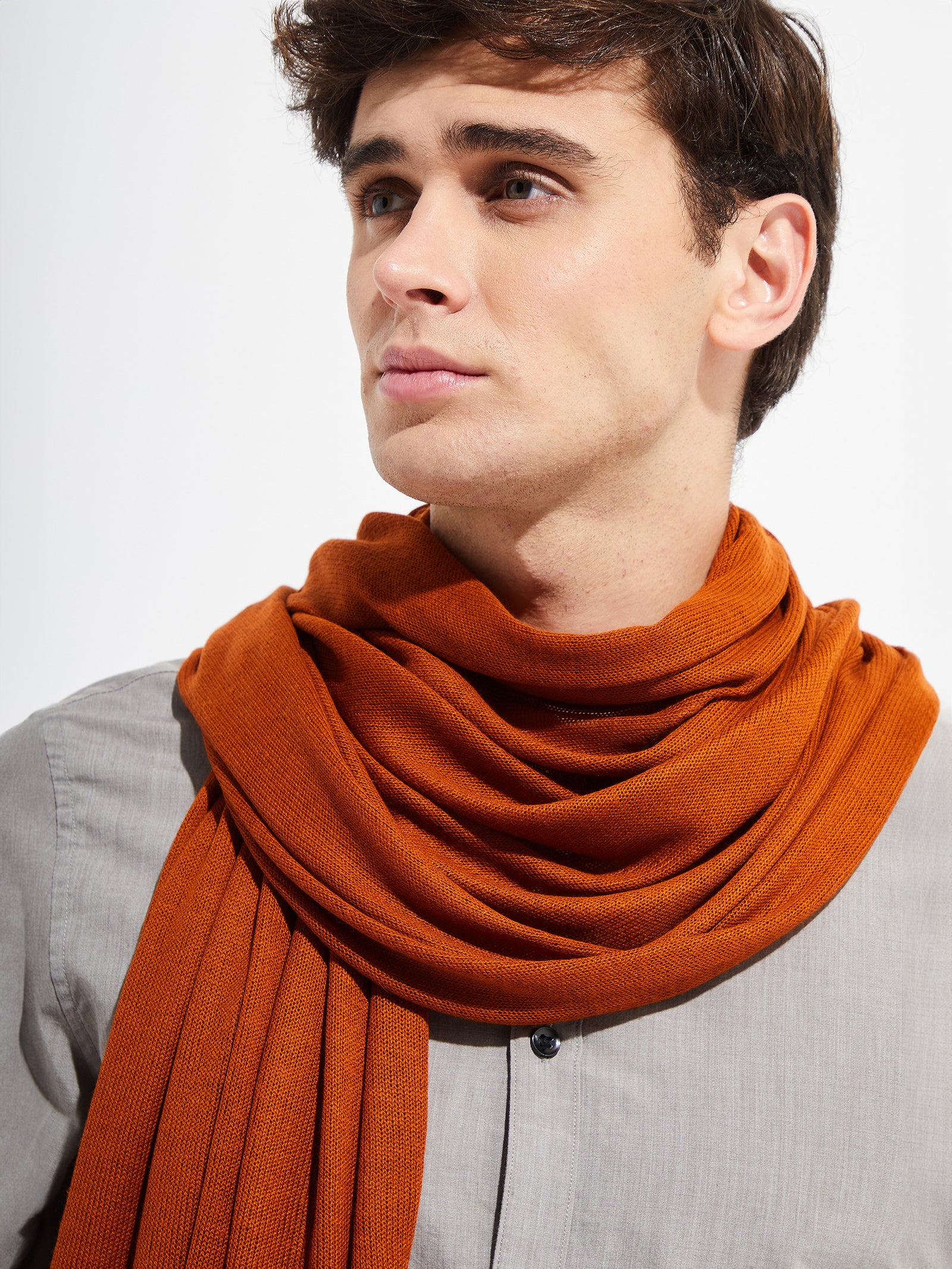 Estola Bouveret De Vicuña Color Naranja