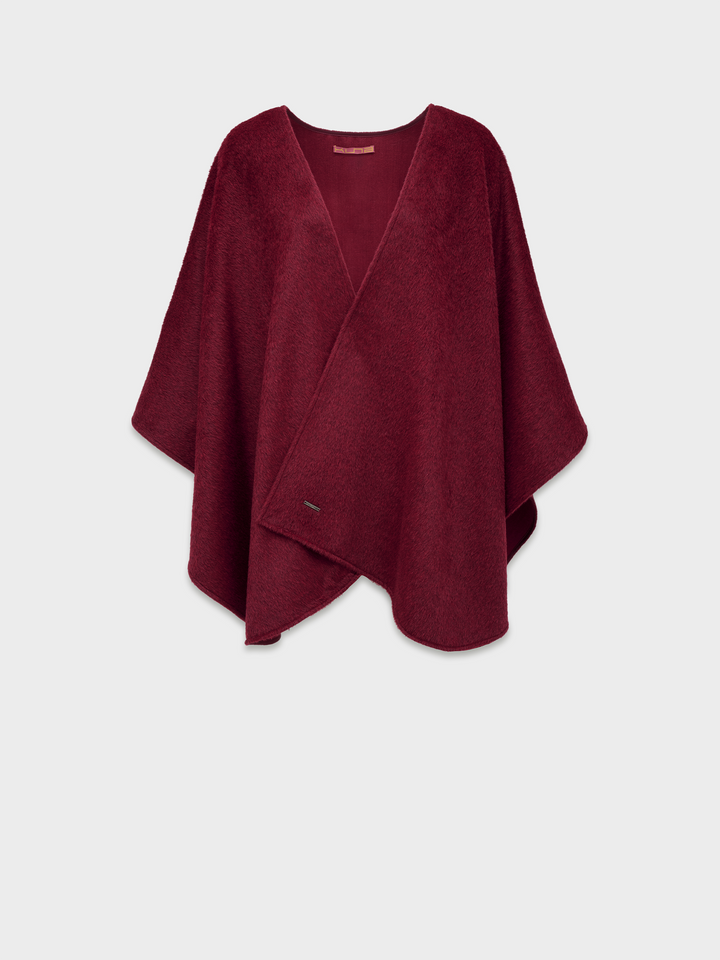 Capa Agil De Baby Alpaca Suri Color Guinda