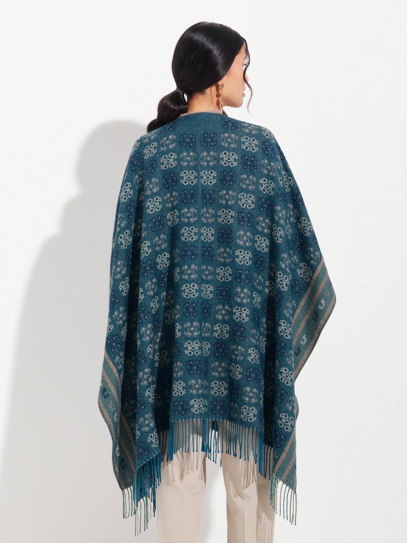 Capa Chancay - 35 De Baby Alpaca Color Azul