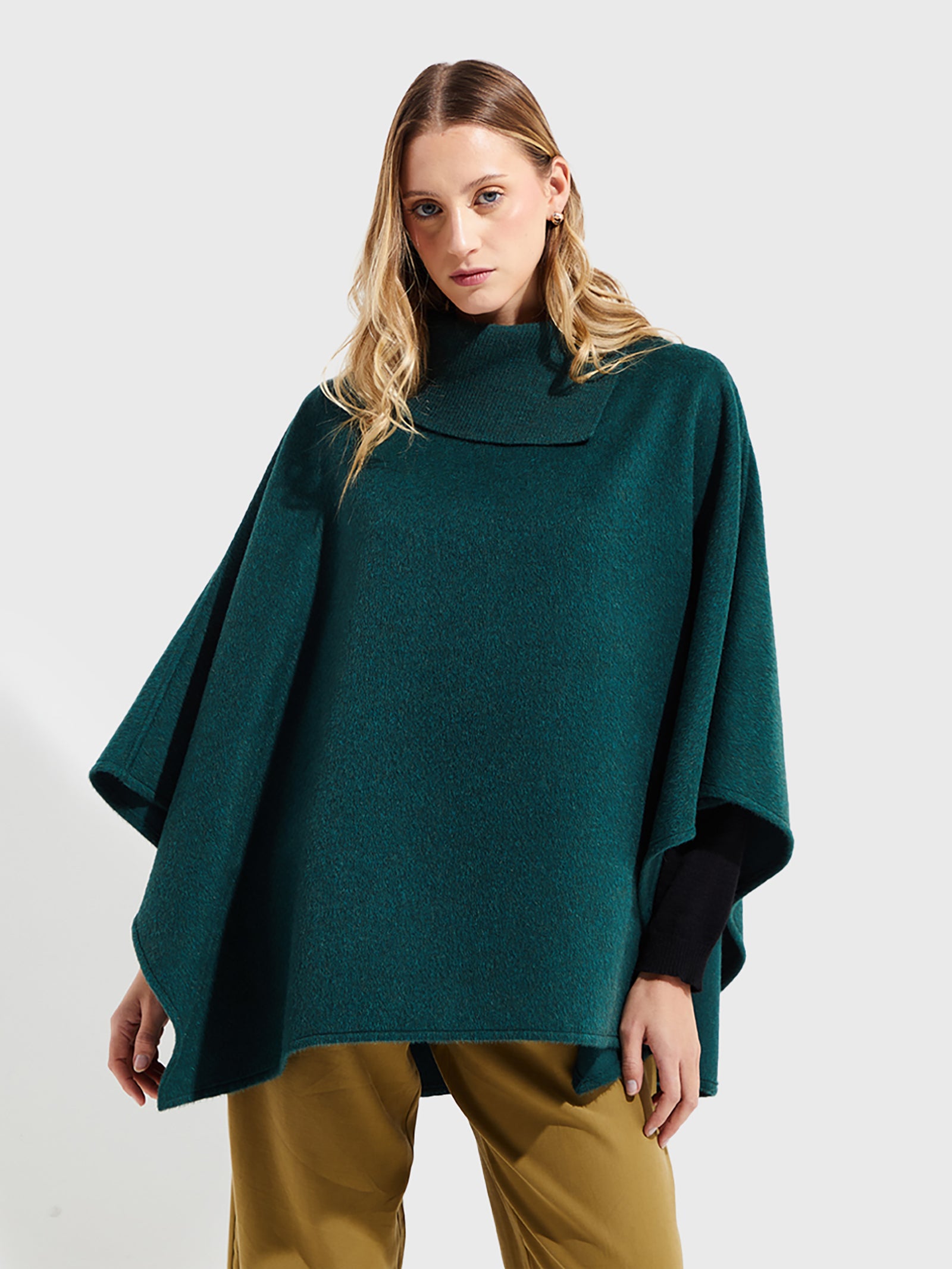 Yssey Baby Alpaca Cape Green