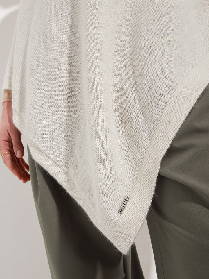 Poncho Almendra De Baby Alpaca Color Blanco