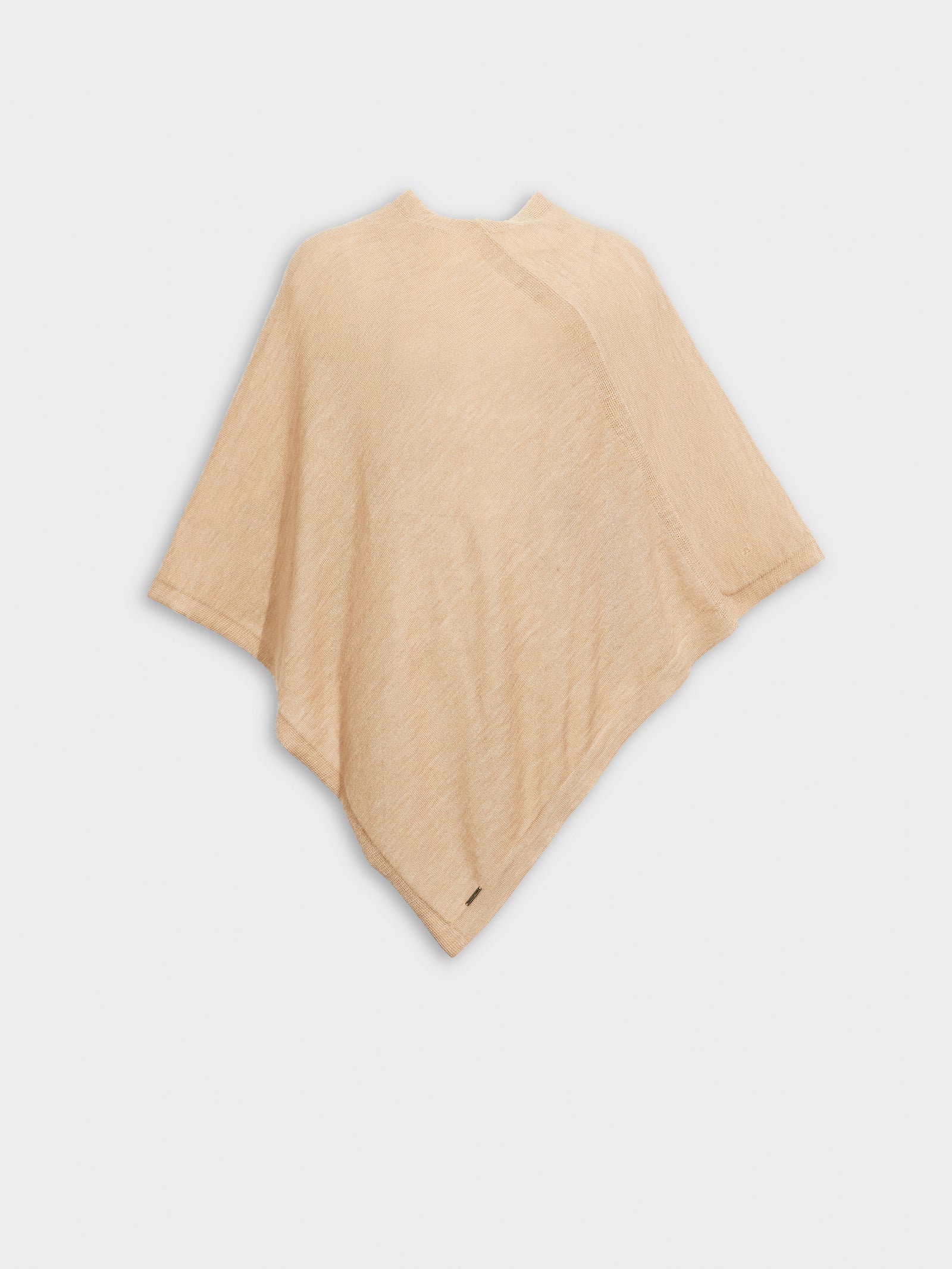 Poncho Almendra De Baby Alpaca Color Beige