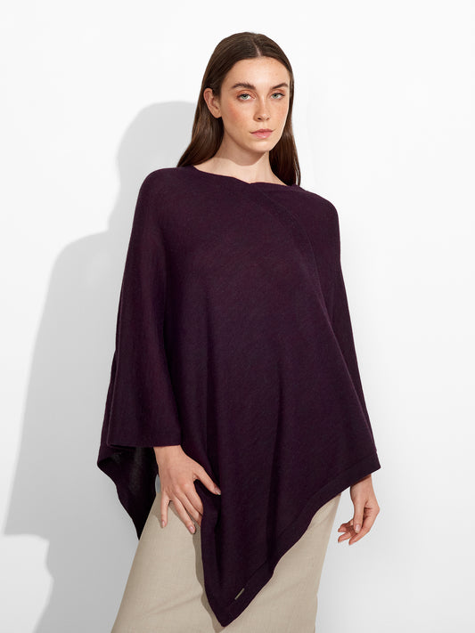 Poncho Almendra De Baby Alpaca Color Morado