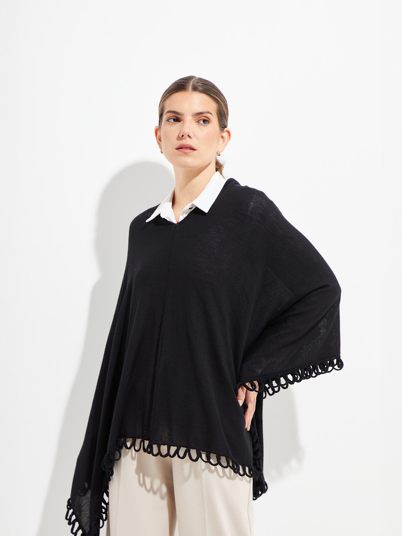 Alpaca Mist Poncho in Black