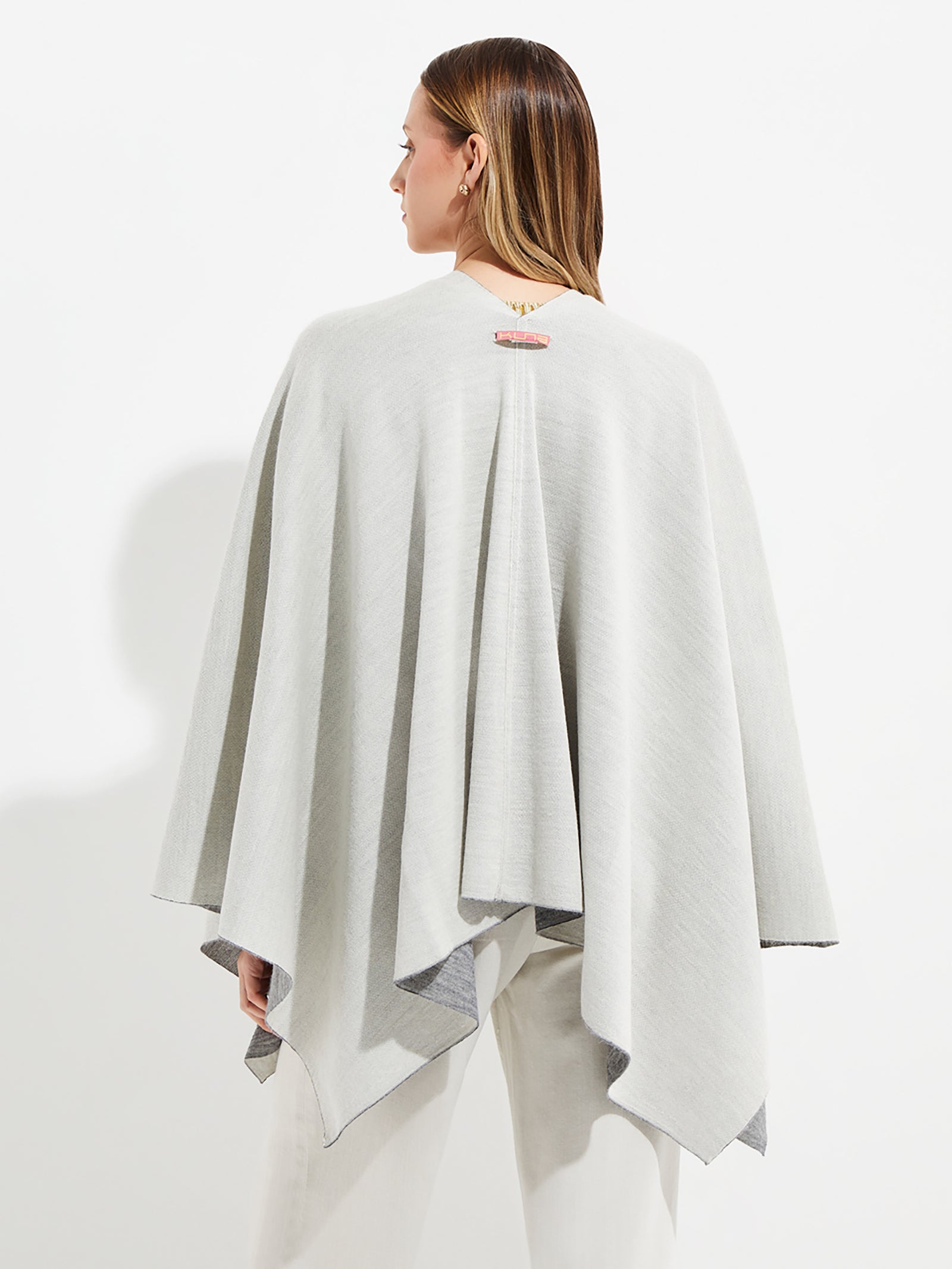 Baby Alpaca Temira Poncho Grey