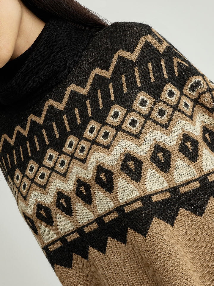 Yacinta Poncho Made of Baby Alpaca in Camel Color